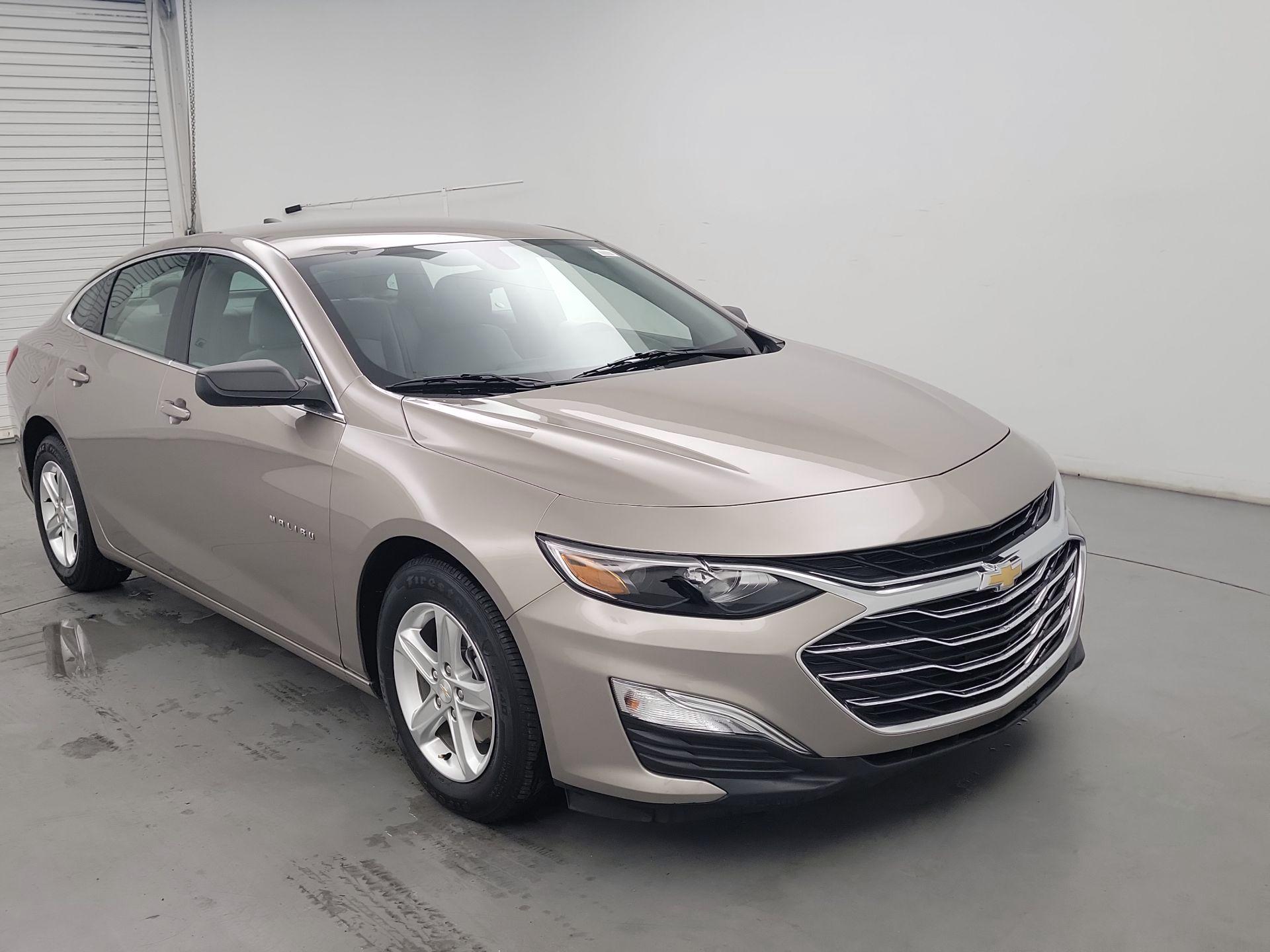 Thumbnail: 2022 Chevrolet Malibu - 1