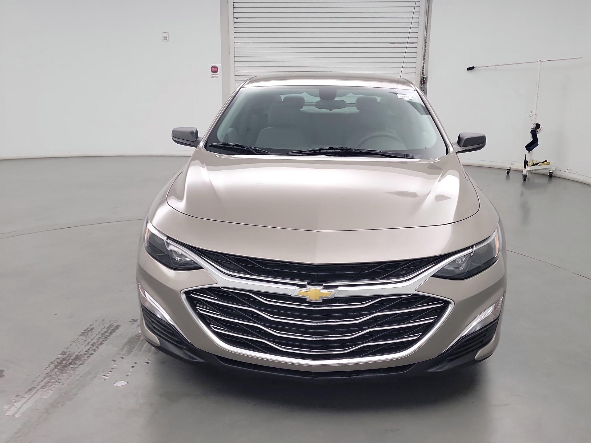 Thumbnail: 2022 Chevrolet Malibu - 2