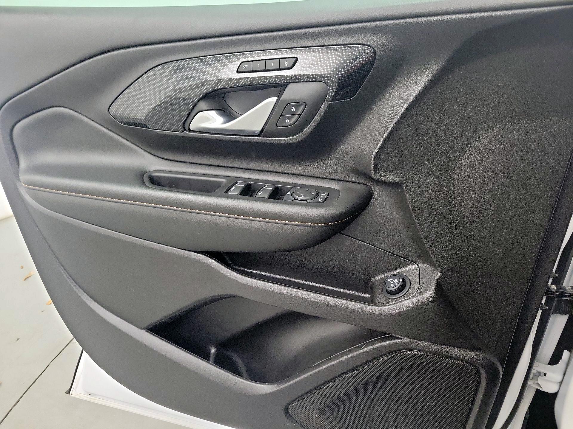 Thumbnail: 2024 GMC Terrain - 10