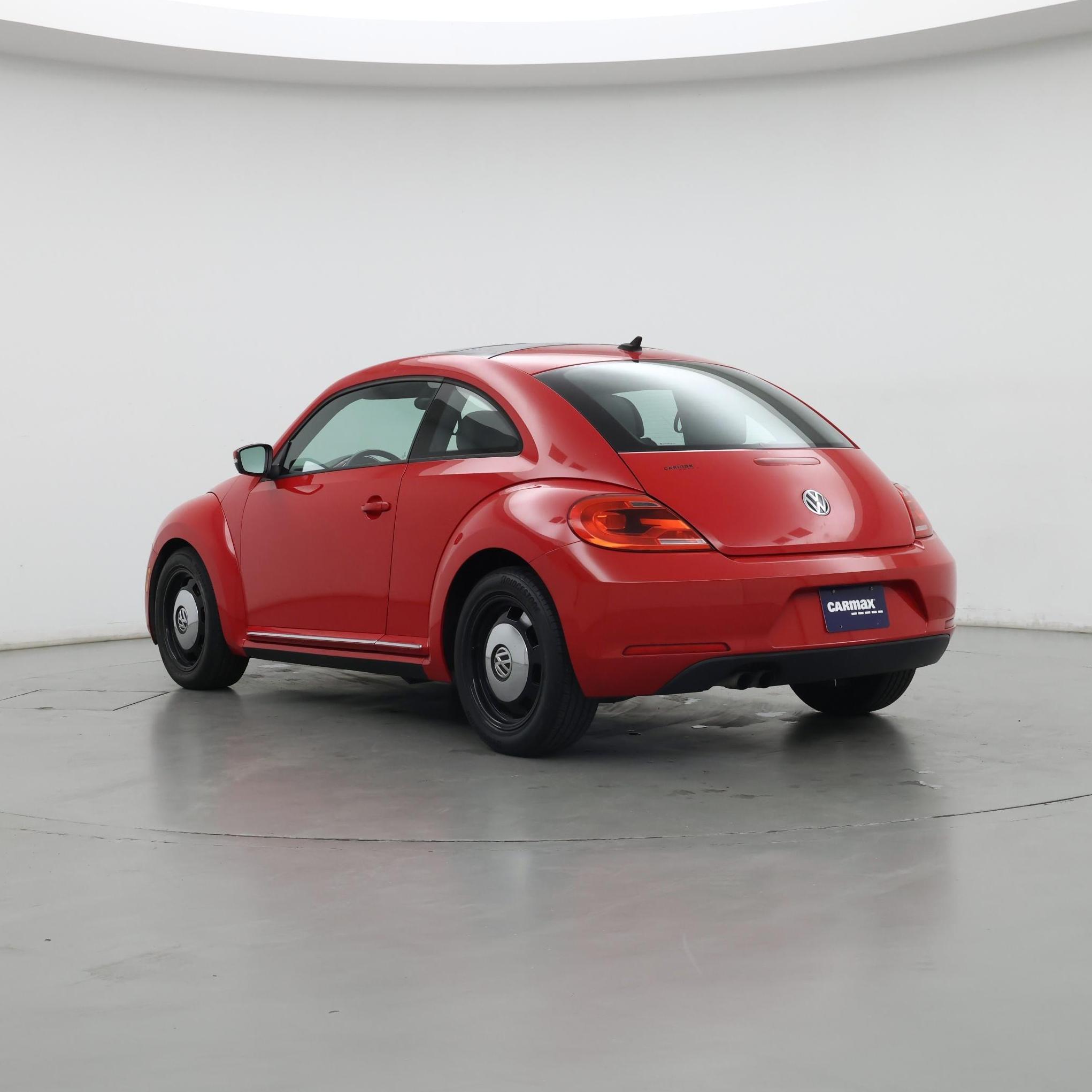 Thumbnail: 2015 Volkswagen Beetle - 2
