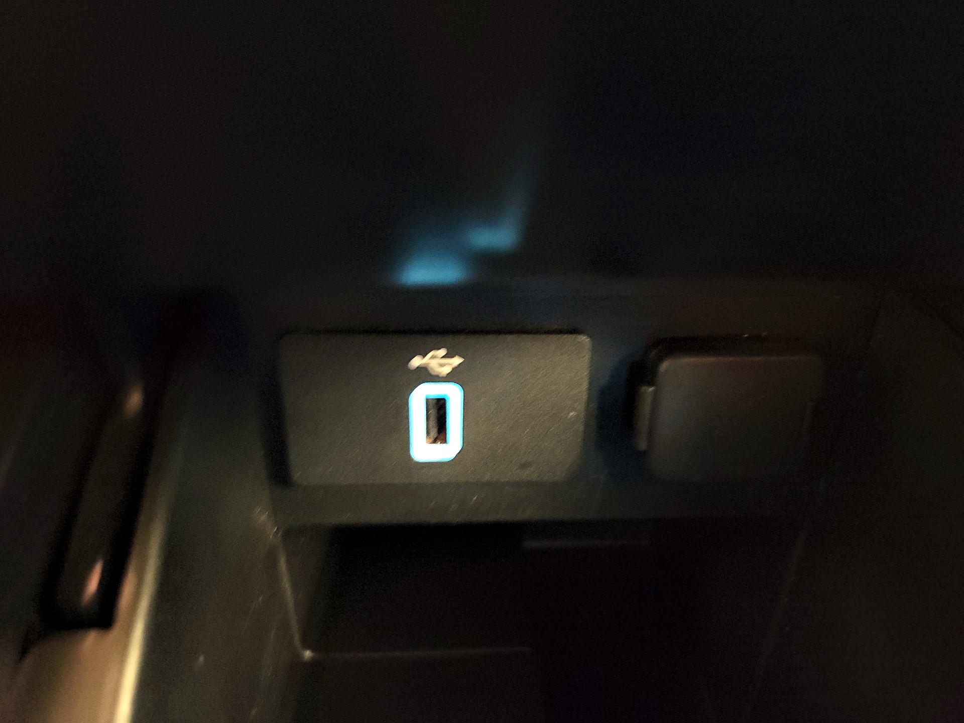 Thumbnail: 2018 Ford Explorer - 17