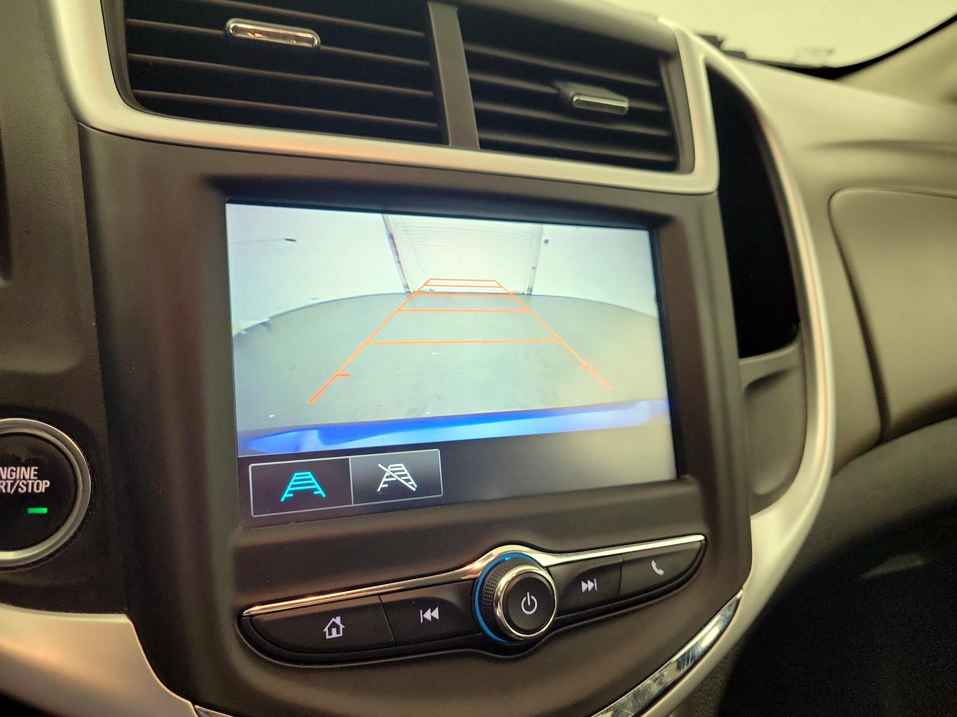 Thumbnail: 2017 Chevrolet Sonic - 12