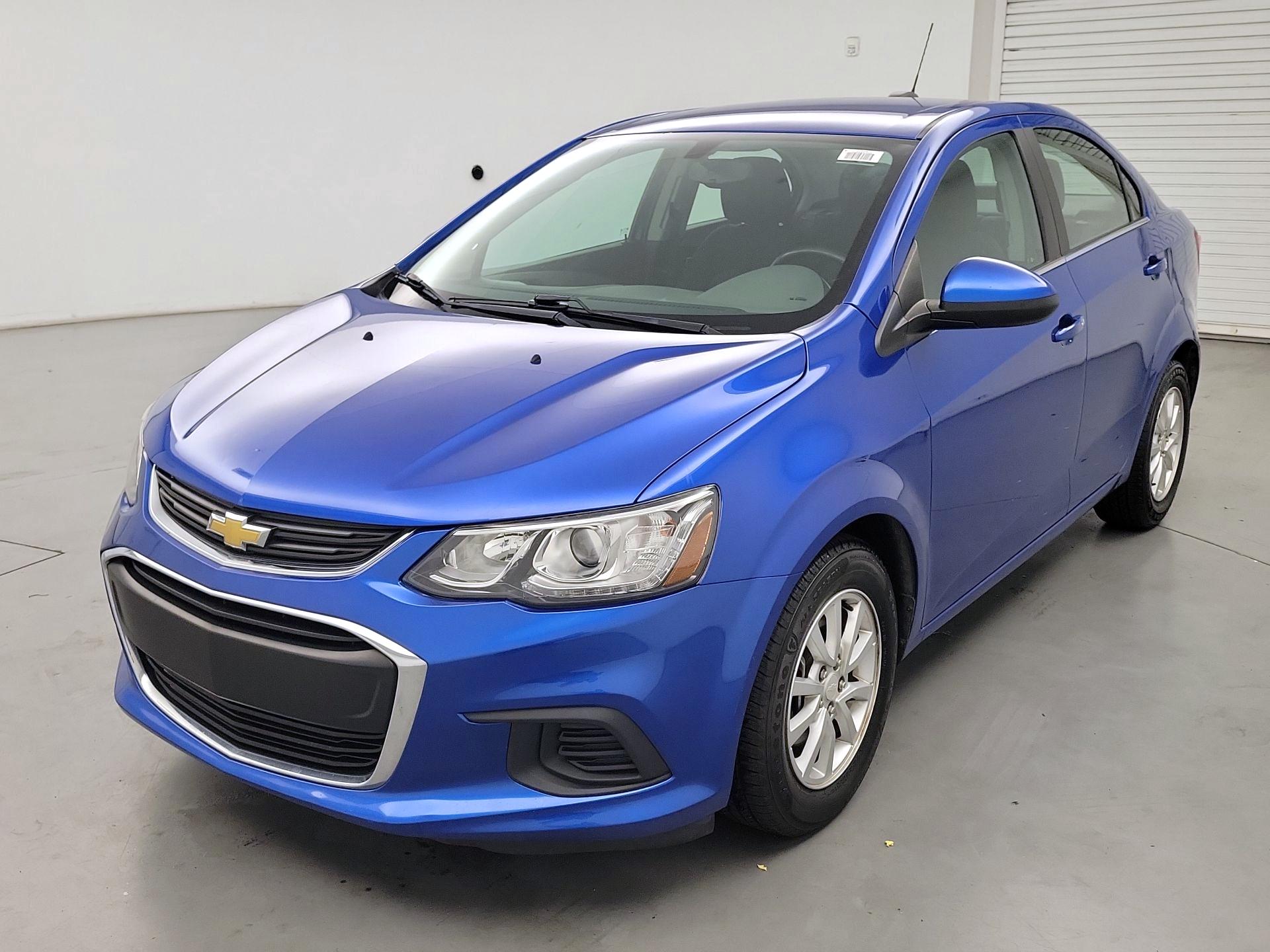 Thumbnail: 2017 Chevrolet Sonic - 3