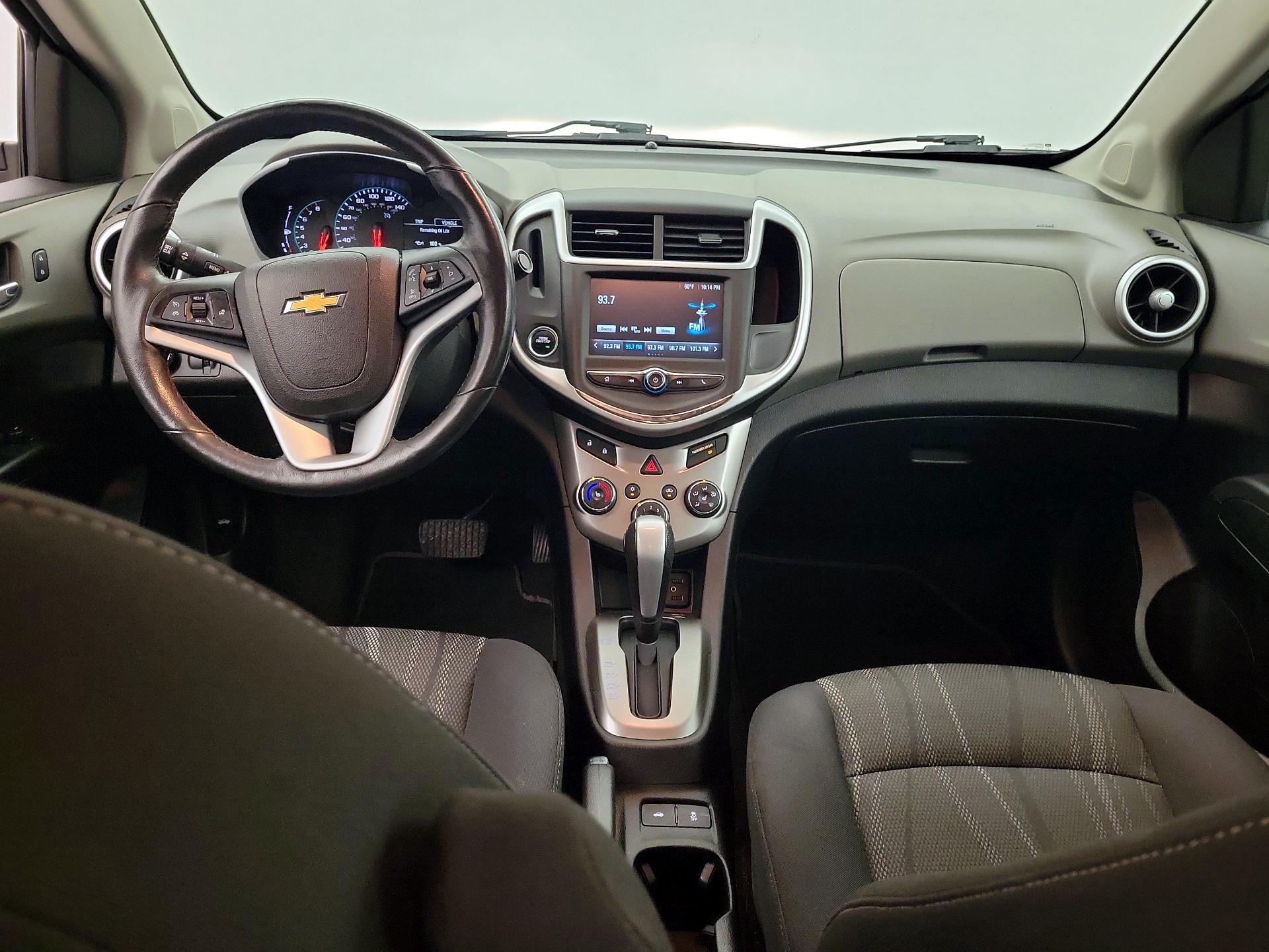 Thumbnail: 2017 Chevrolet Sonic - 8