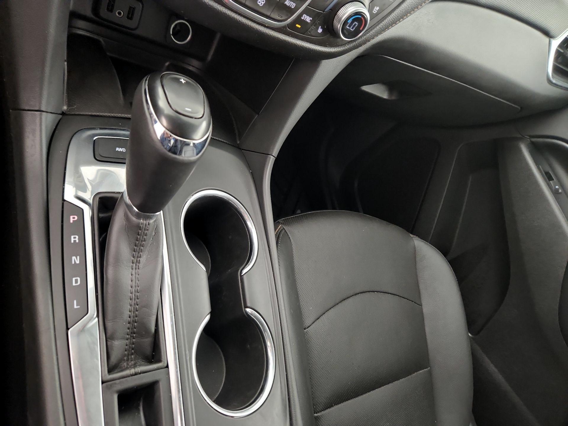 Thumbnail: 2018 Chevrolet Equinox - 15