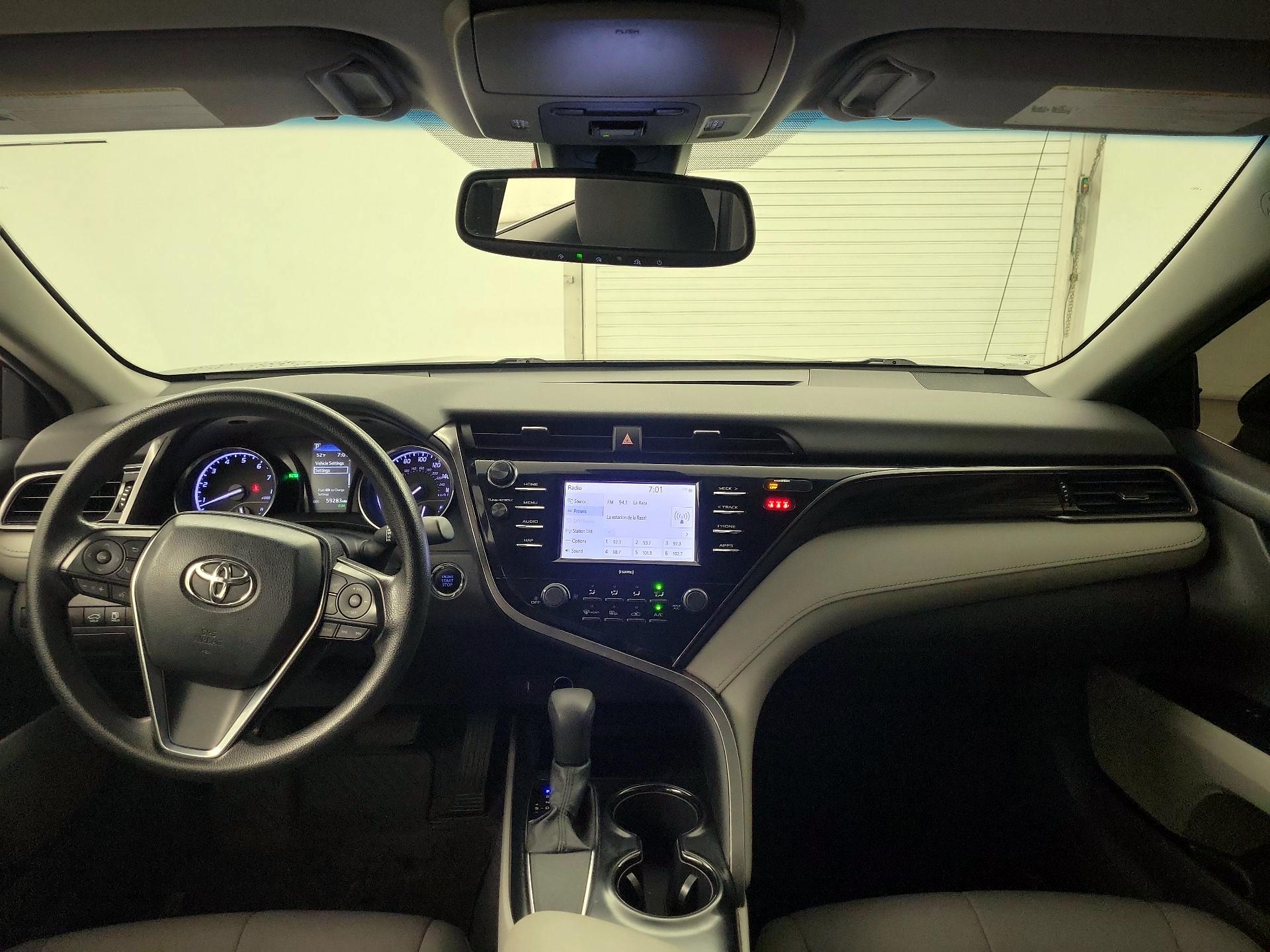 Thumbnail: 2020 Toyota Camry - 8