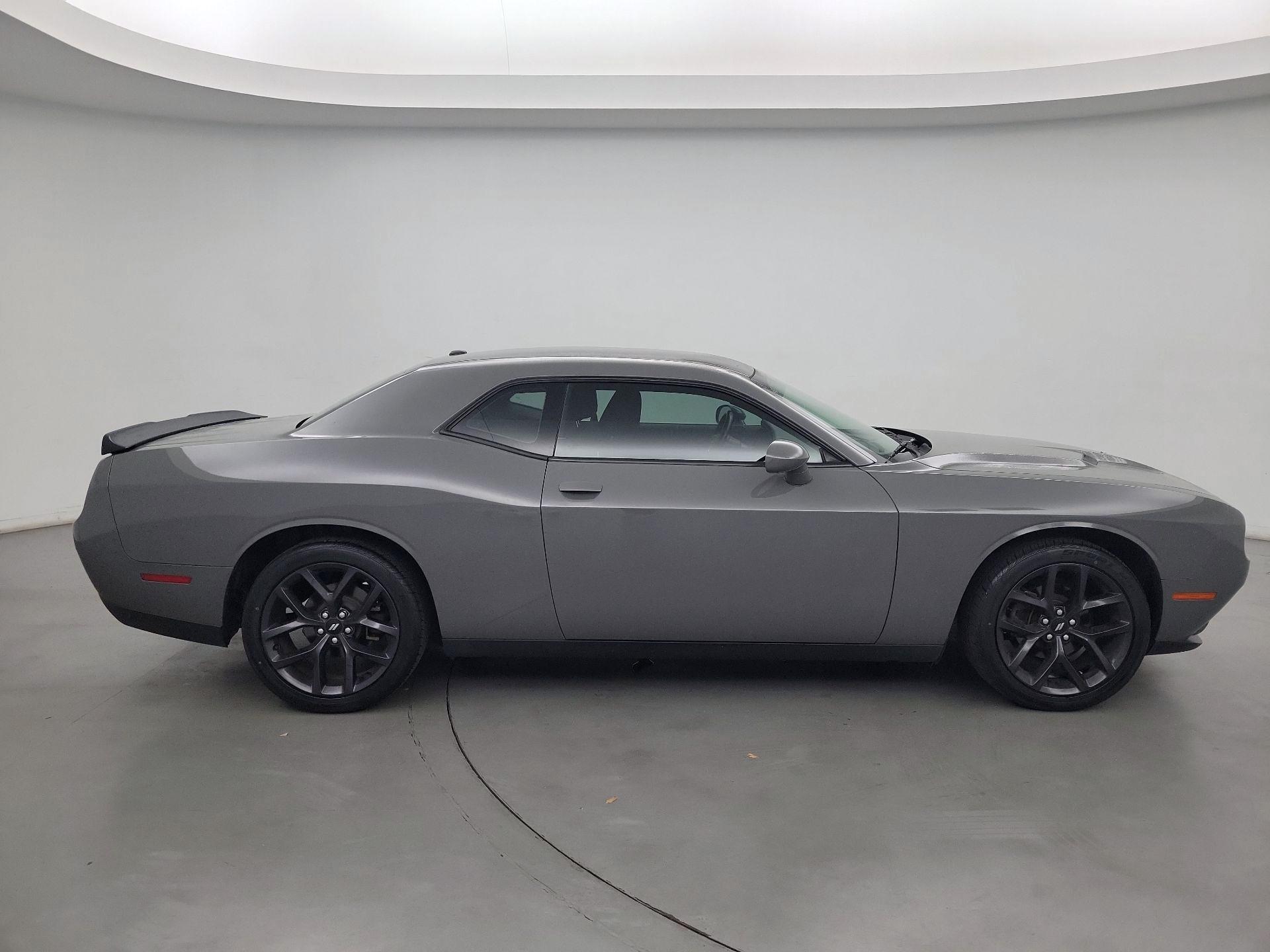 Thumbnail: 2019 Dodge Challenger - 4