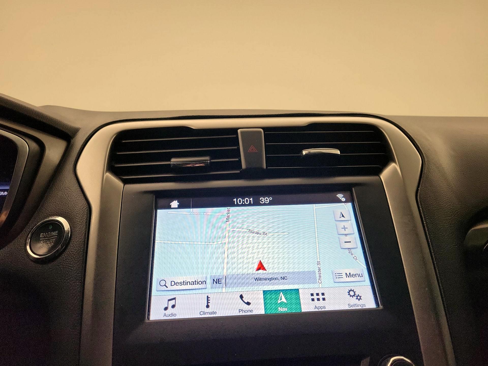 Thumbnail: 2017 Ford Fusion - 12