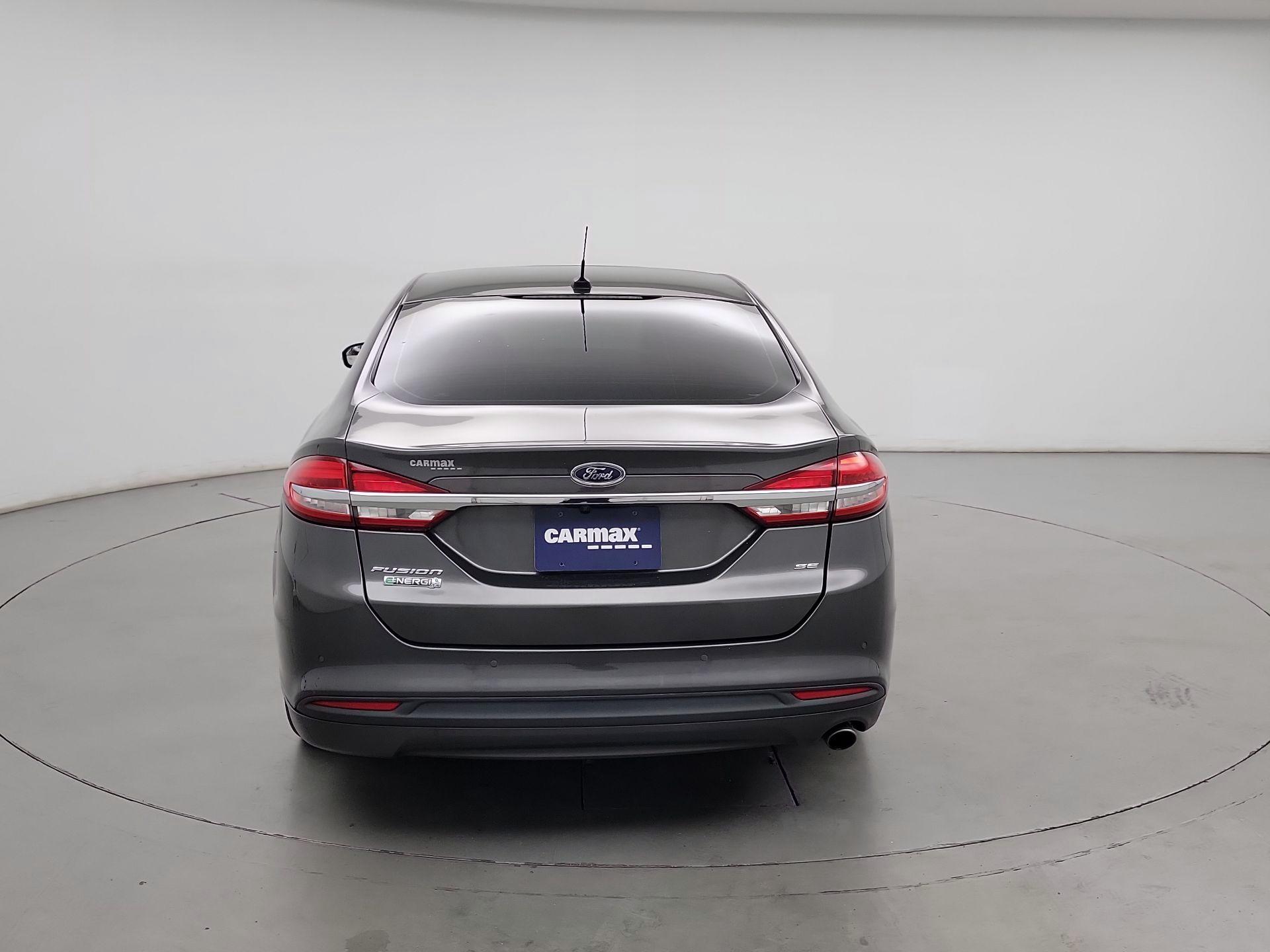 Thumbnail: 2017 Ford Fusion - 6