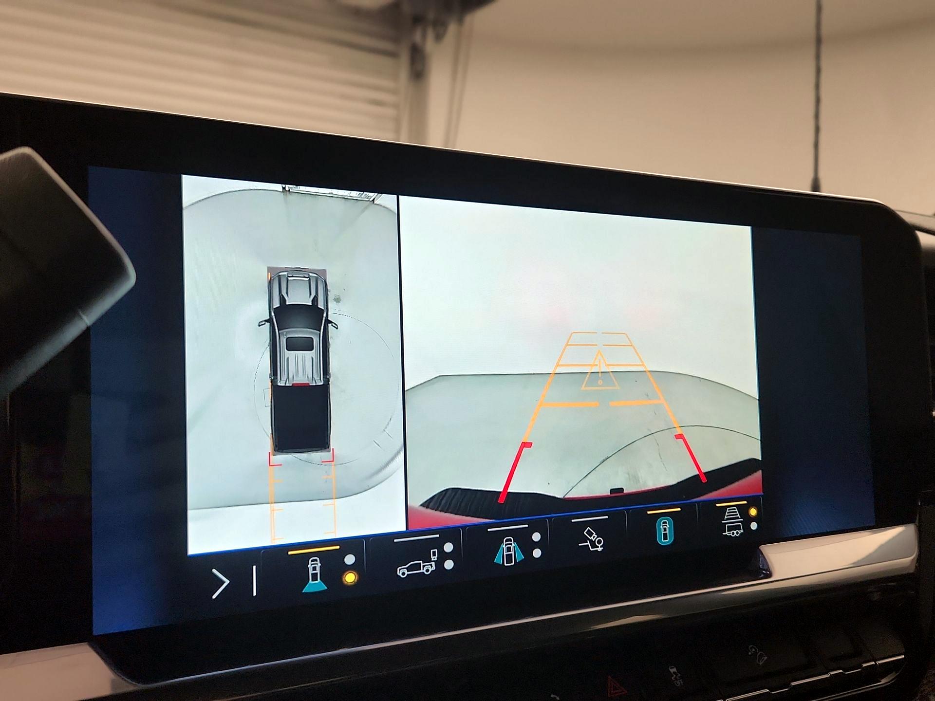 Thumbnail: 2024 Chevrolet Silverado 2500 - 12