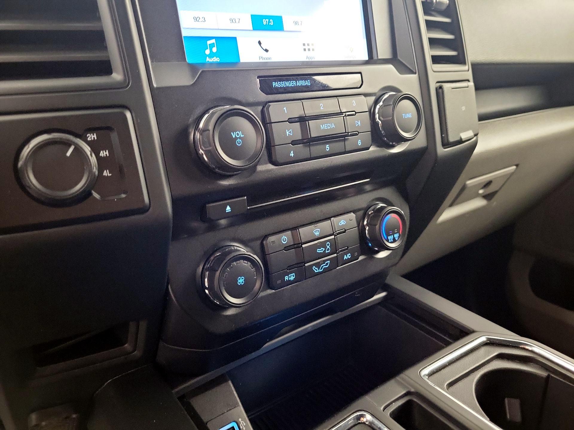 Thumbnail: 2018 Ford F-150 - 13