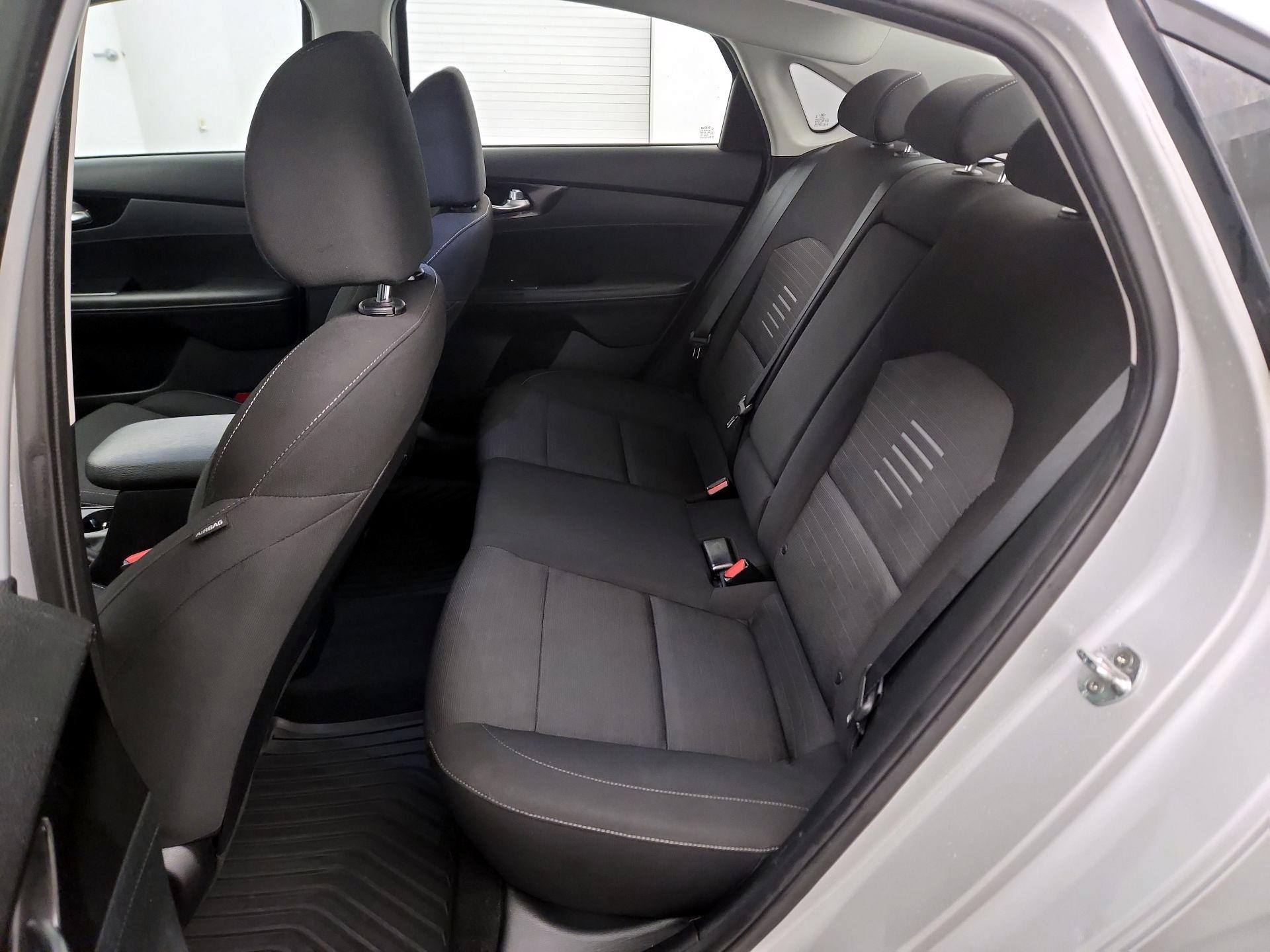 Thumbnail: 2019 Kia Forte - 20