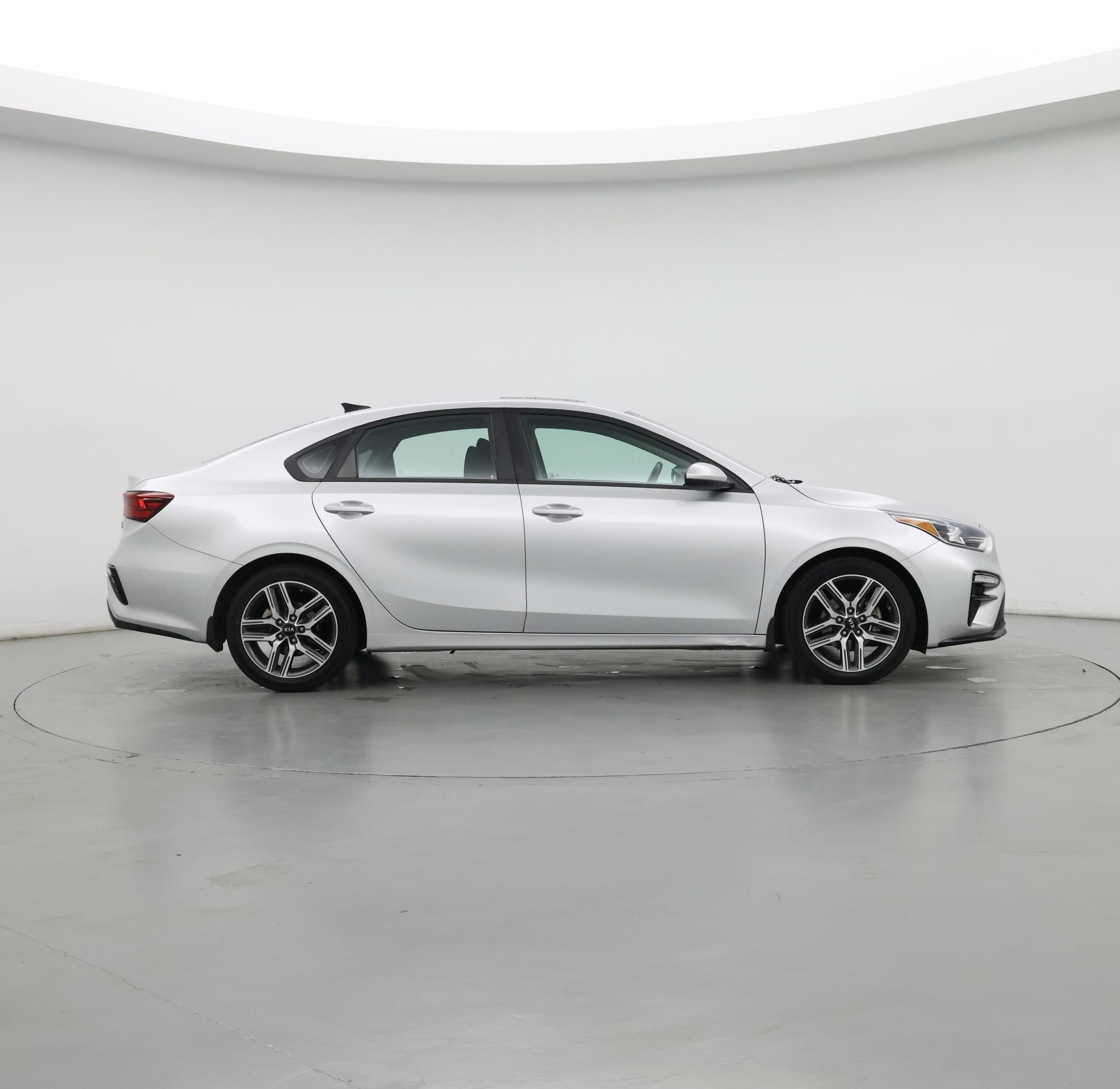 Thumbnail: 2019 Kia Forte - 7