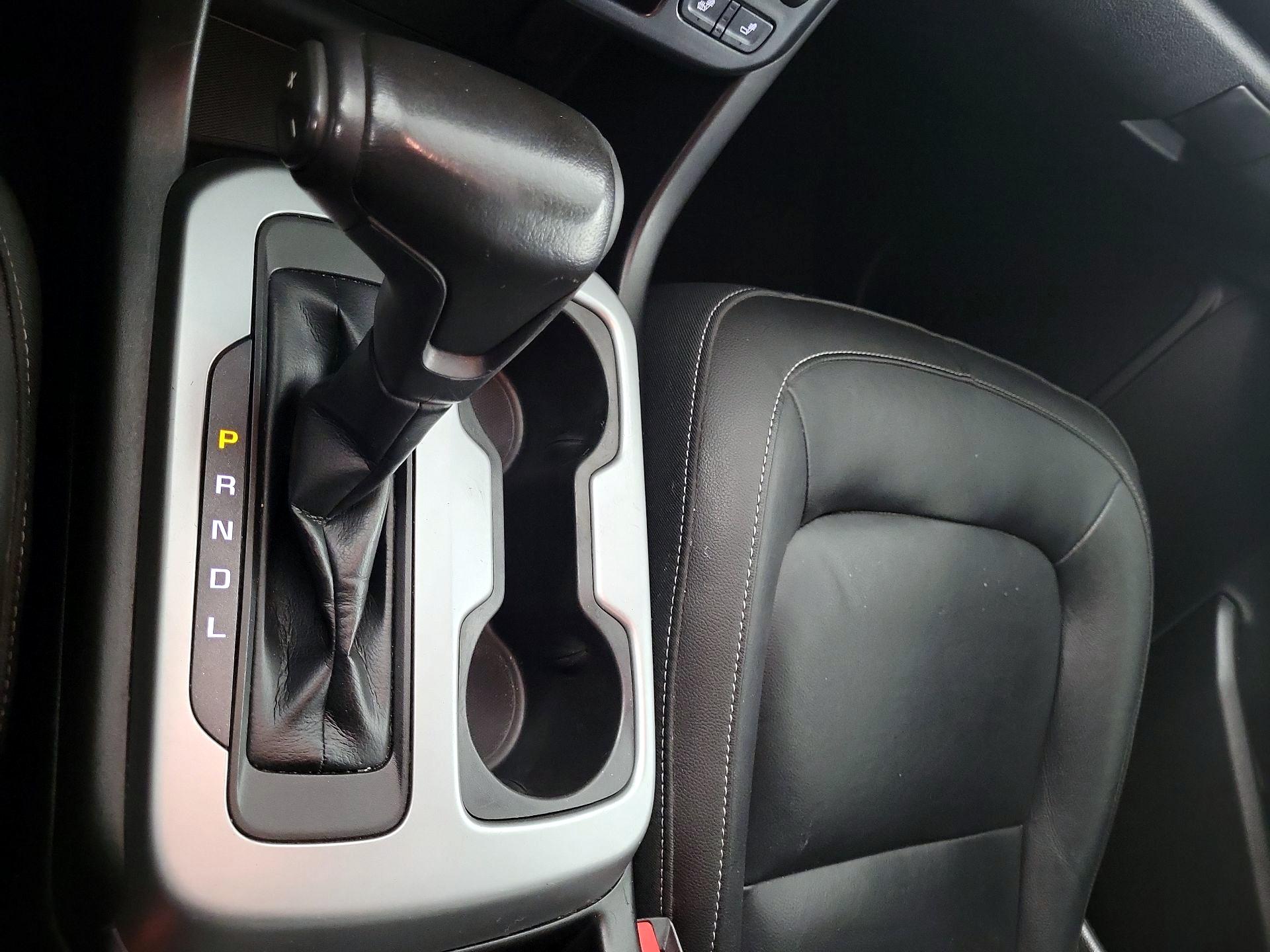 Thumbnail: 2018 Chevrolet Colorado - 16