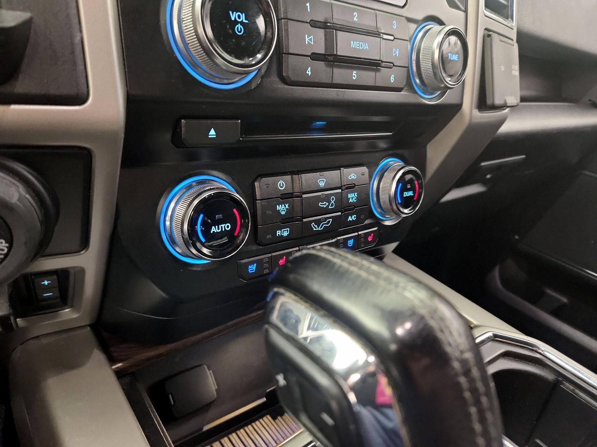 Thumbnail: 2016 Ford F-150 - 15