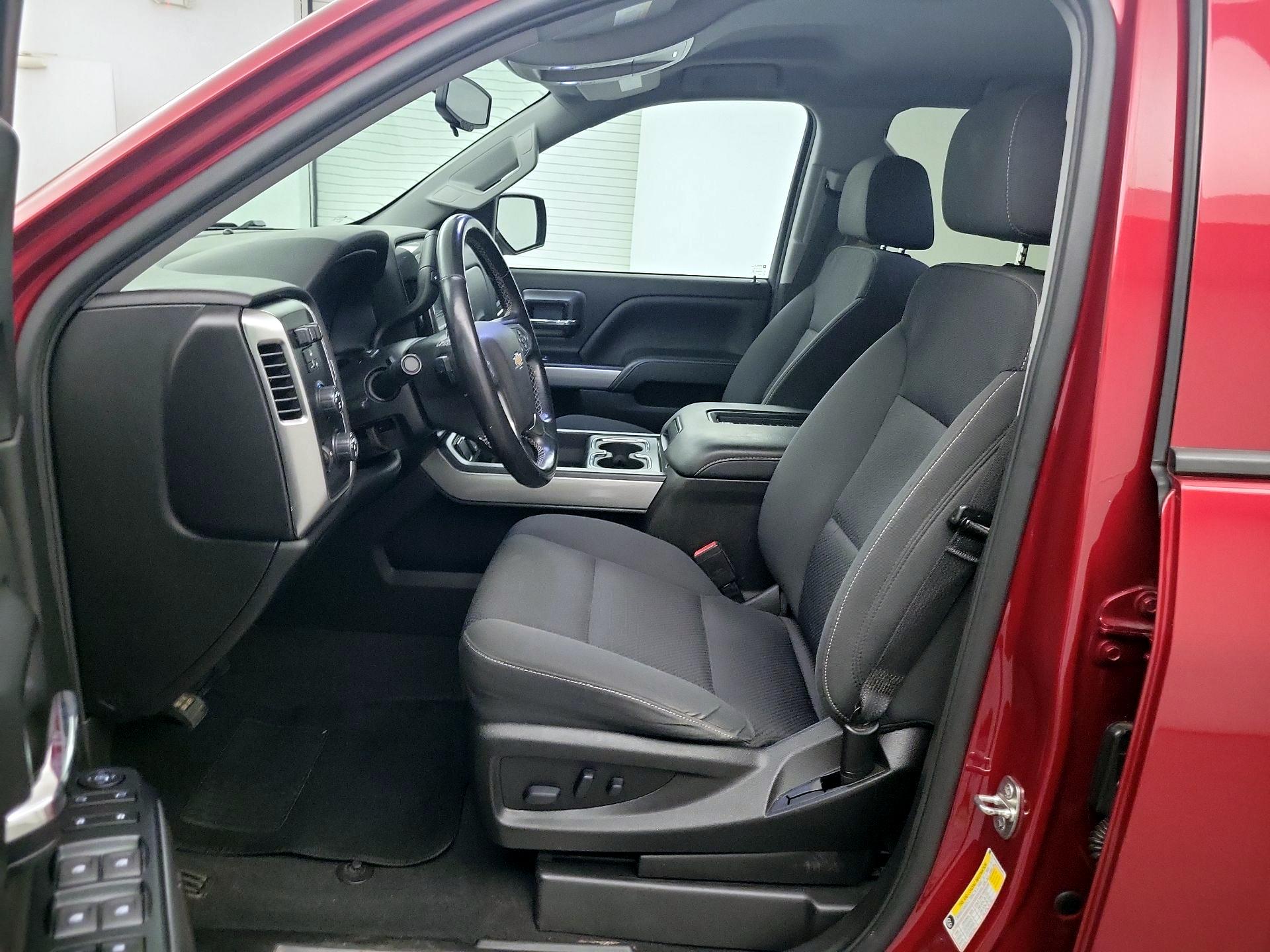 Thumbnail: 2018 Chevrolet Silverado 1500 - 9