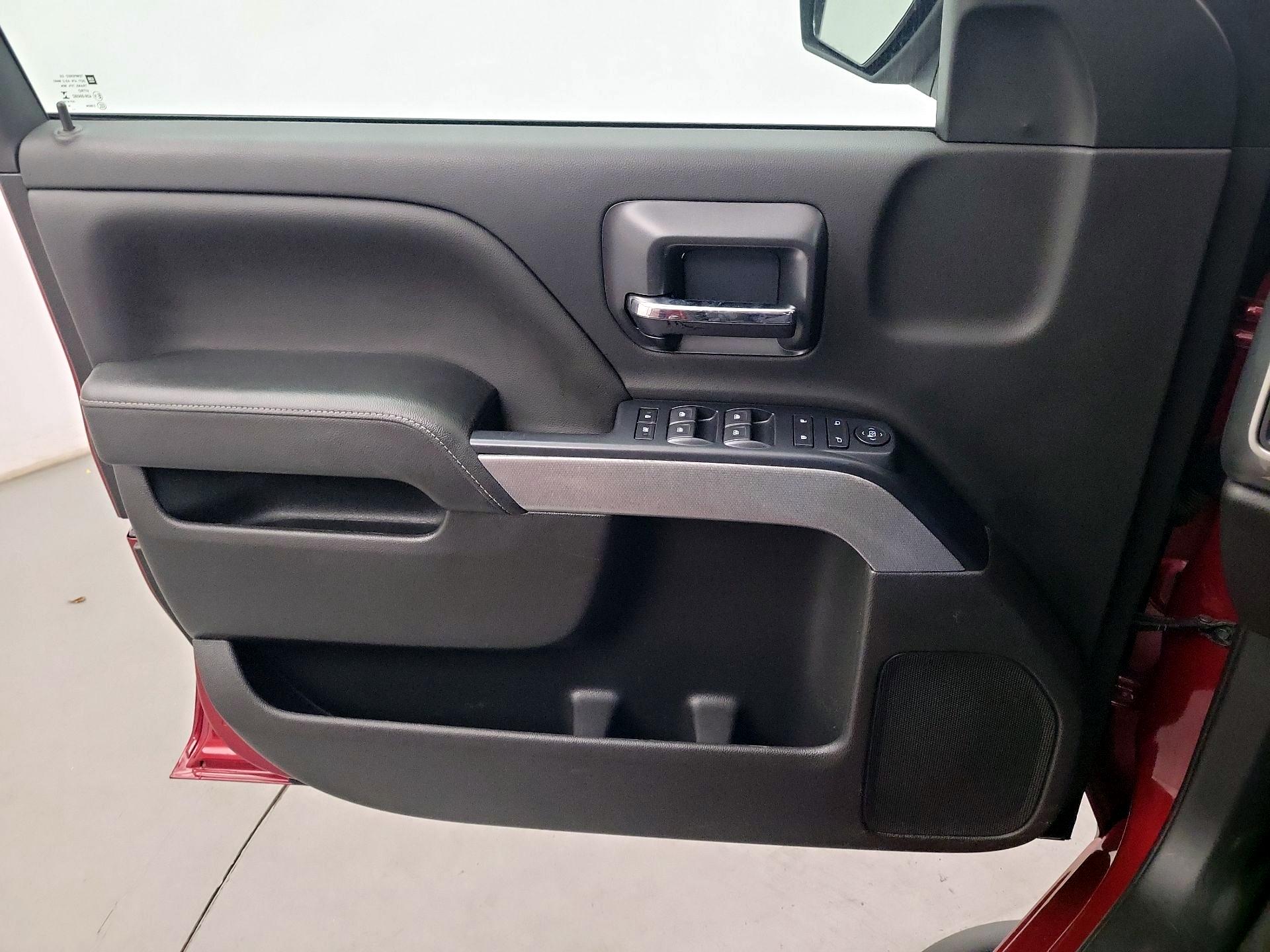 Thumbnail: 2018 Chevrolet Silverado 1500 - 10