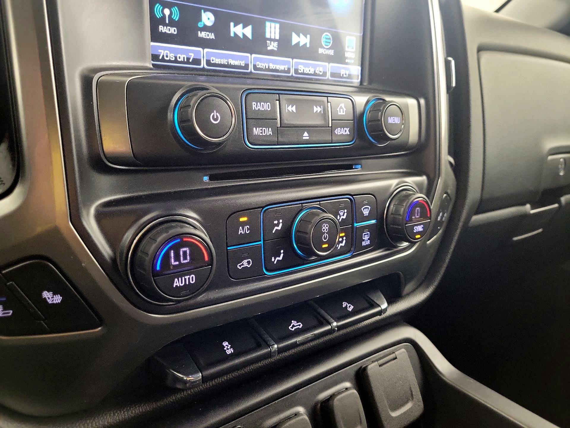 Thumbnail: 2018 Chevrolet Silverado 1500 - 14