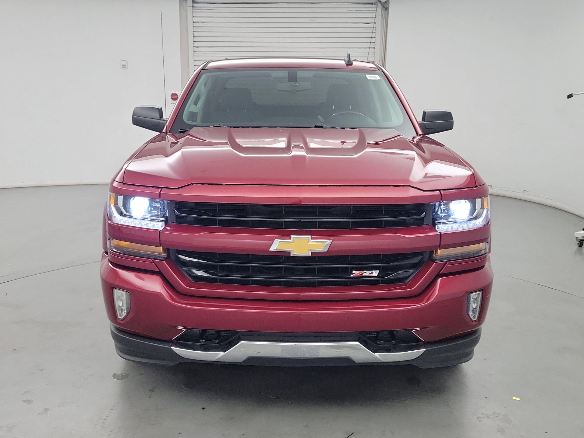 Thumbnail: 2018 Chevrolet Silverado 1500 - 2