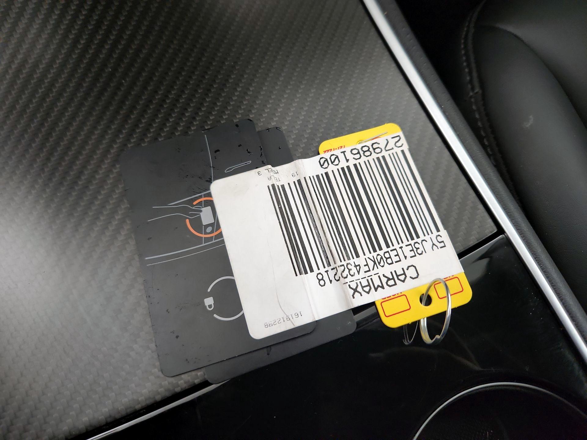 Thumbnail: 2019 Tesla Model 3 - 20