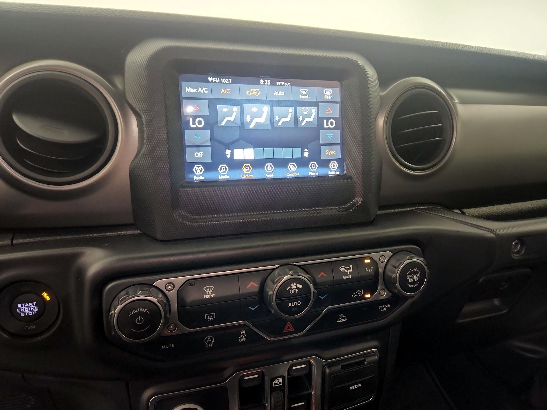 Thumbnail: 2021 Jeep Wrangler - 14