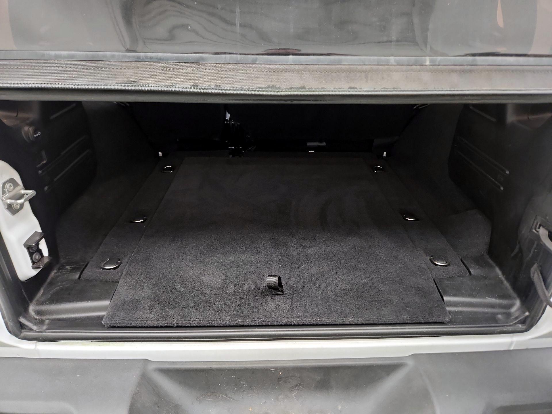 Thumbnail: 2021 Jeep Wrangler - 18