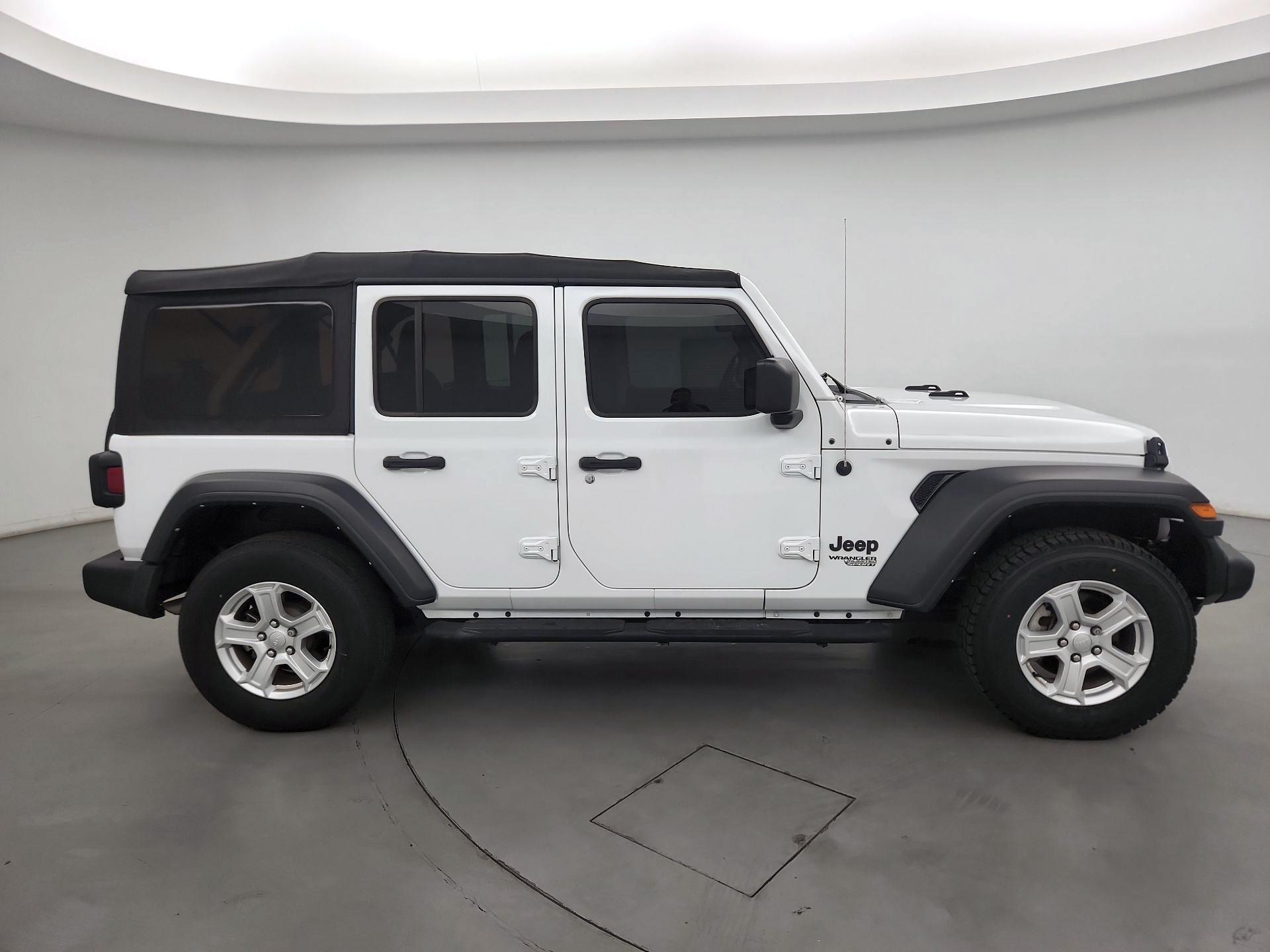 Thumbnail: 2021 Jeep Wrangler - 4