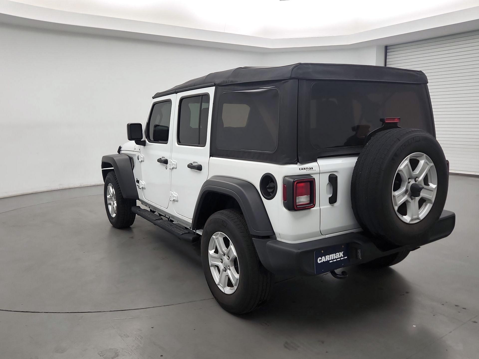 Thumbnail: 2021 Jeep Wrangler - 7