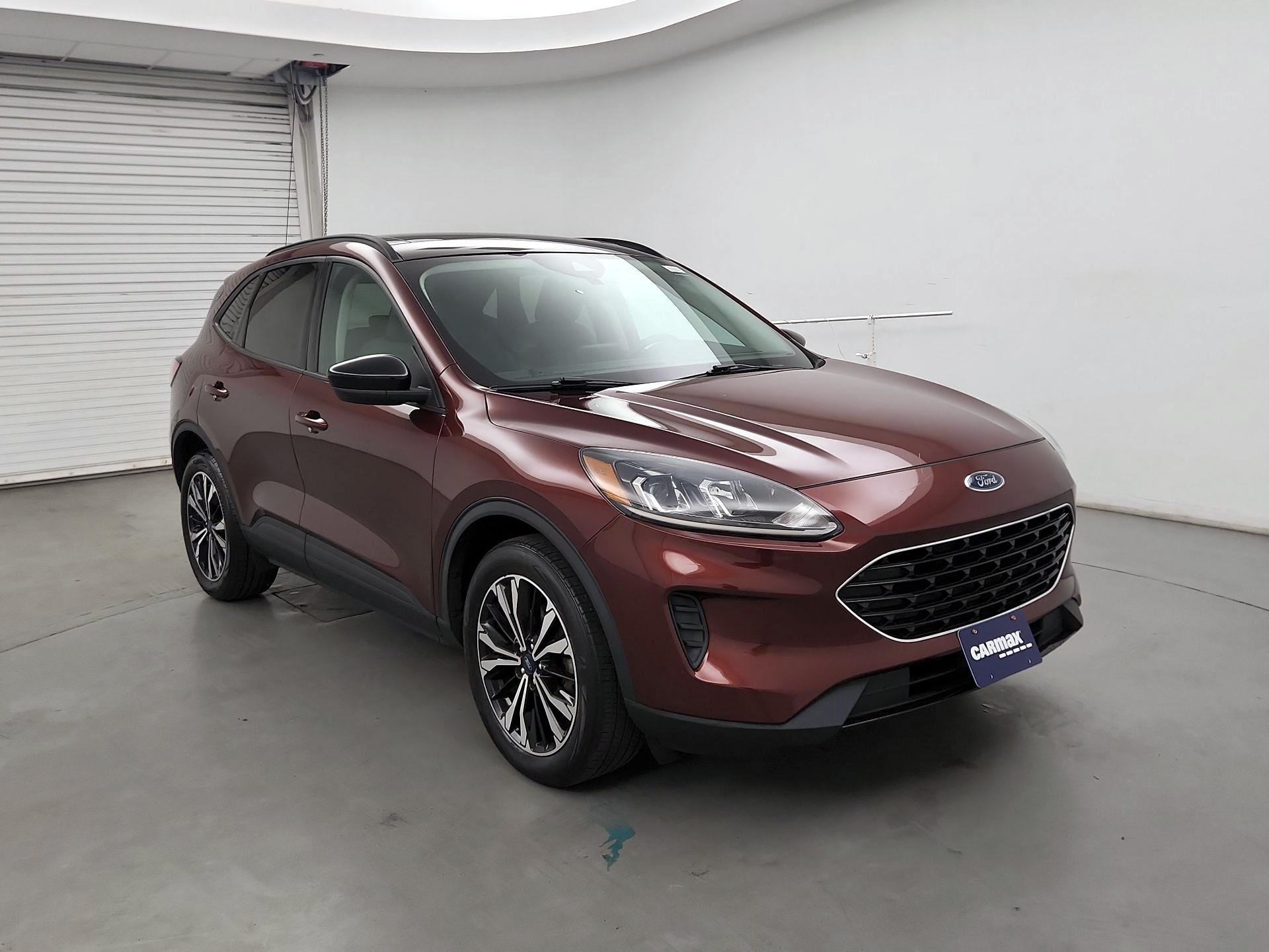 Thumbnail: 2021 Ford Escape - 1