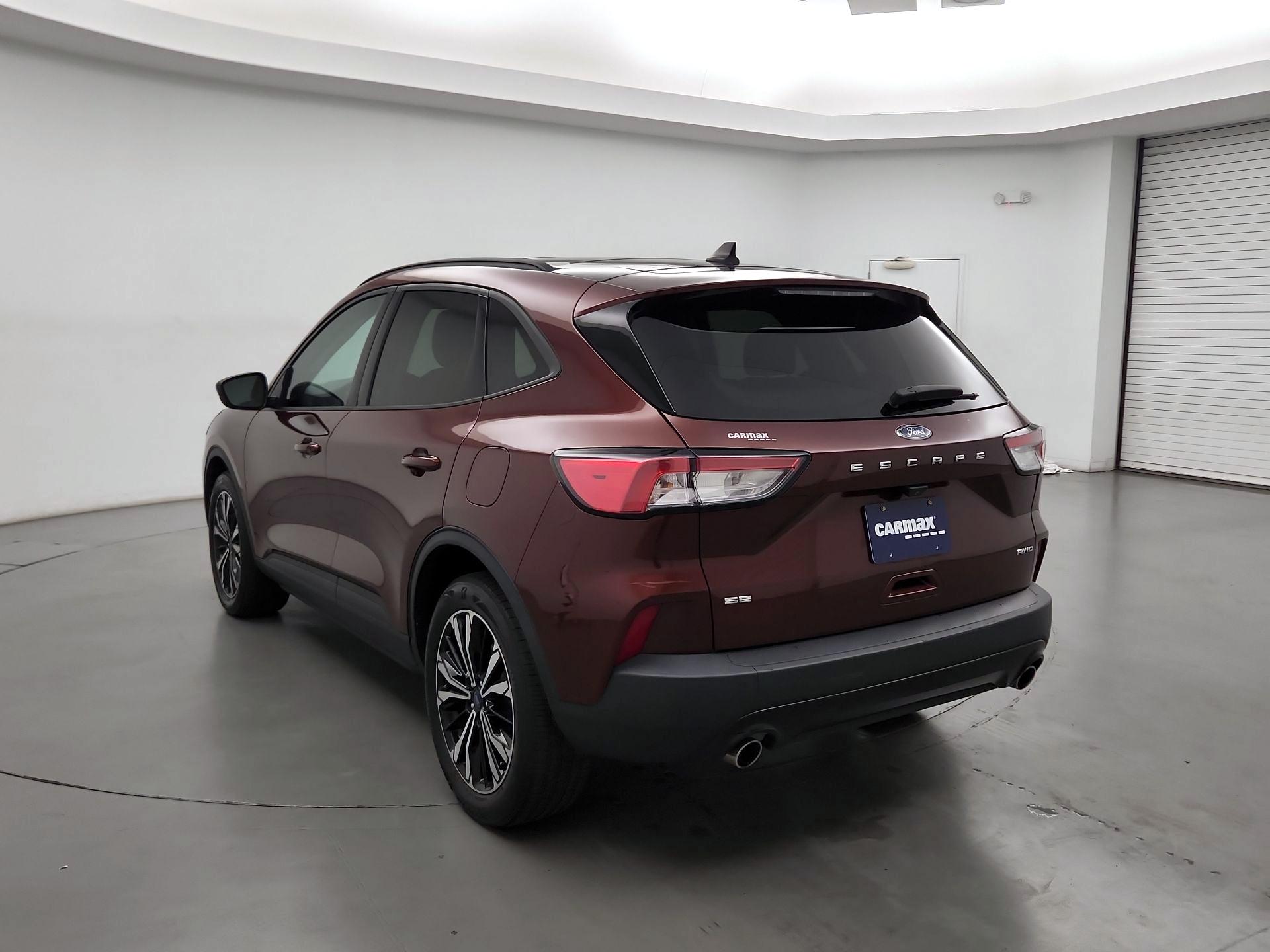 Thumbnail: 2021 Ford Escape - 7
