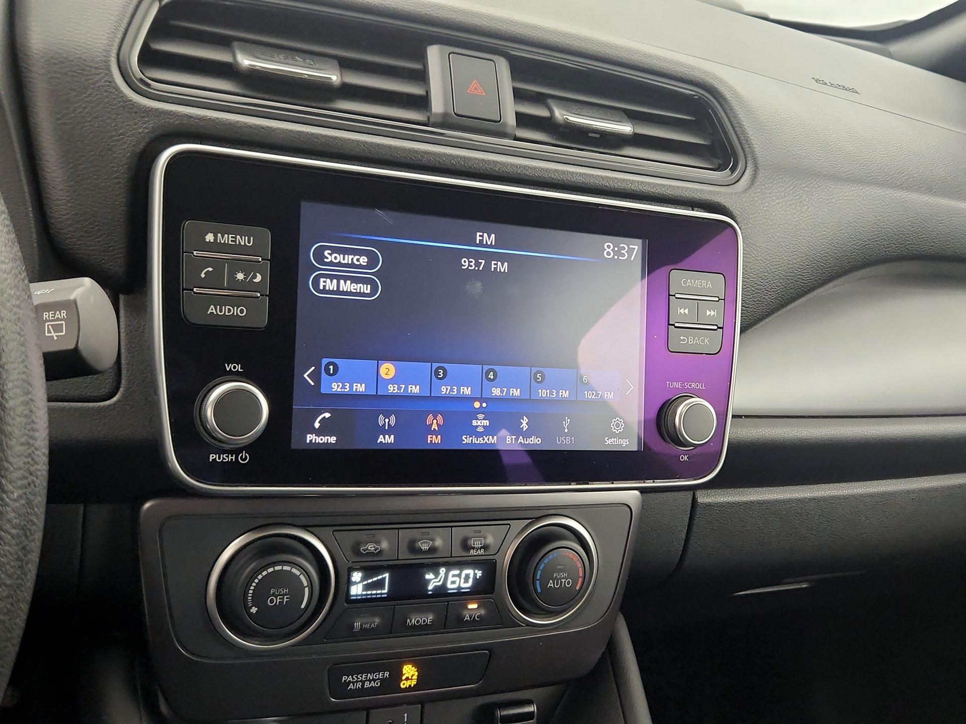 Thumbnail: 2020 Nissan Leaf - 13