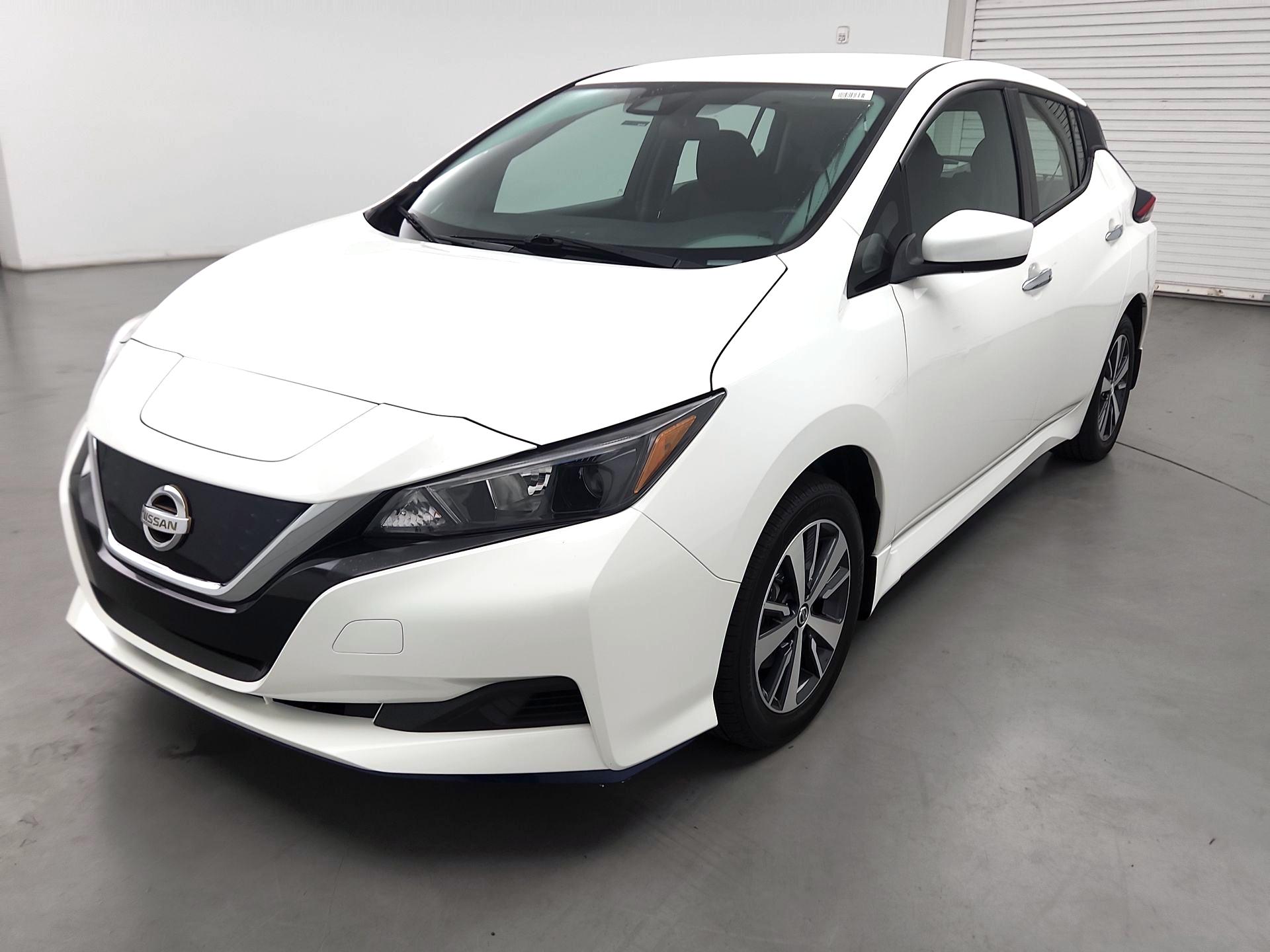 Thumbnail: 2020 Nissan Leaf - 3