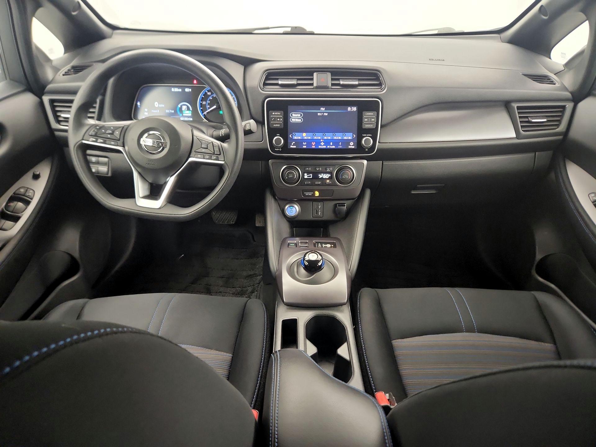 Thumbnail: 2020 Nissan Leaf - 8