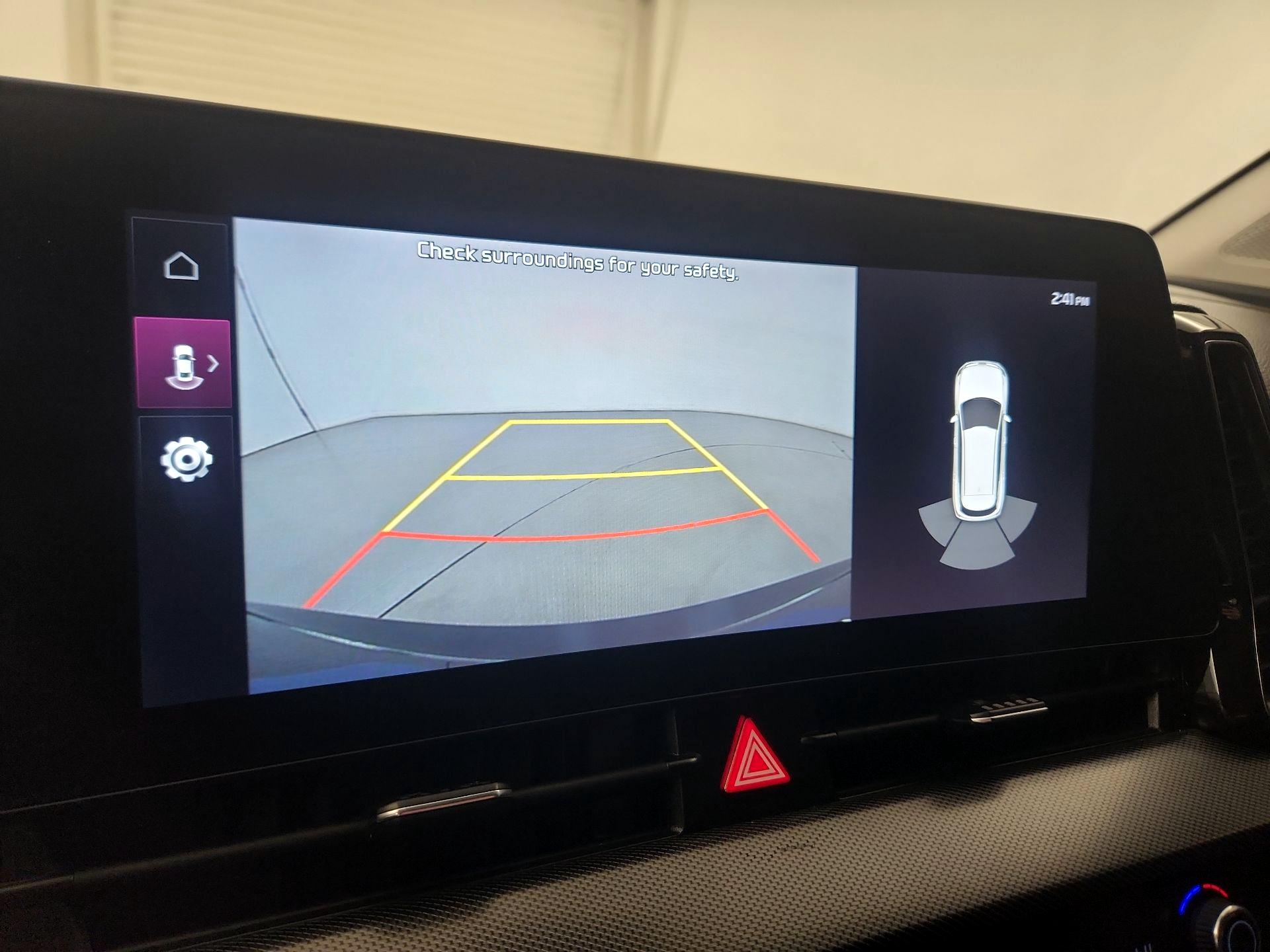 Thumbnail: 2023 Kia Sportage - 13