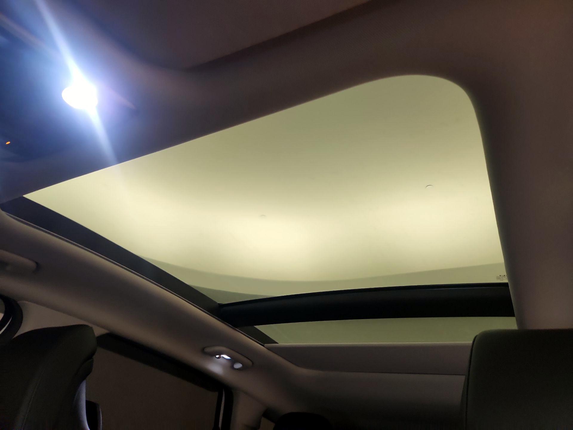 Thumbnail: 2023 Kia Sportage - 18