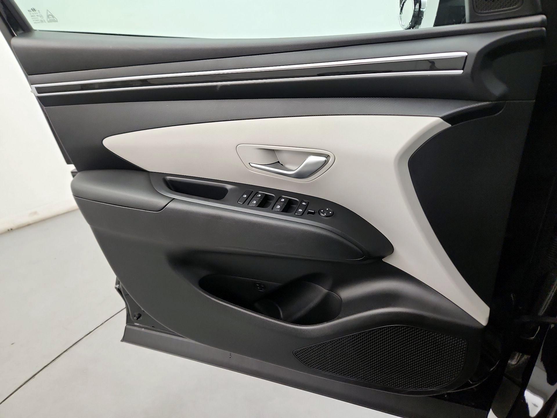 Thumbnail: 2024 Hyundai Tucson - 10