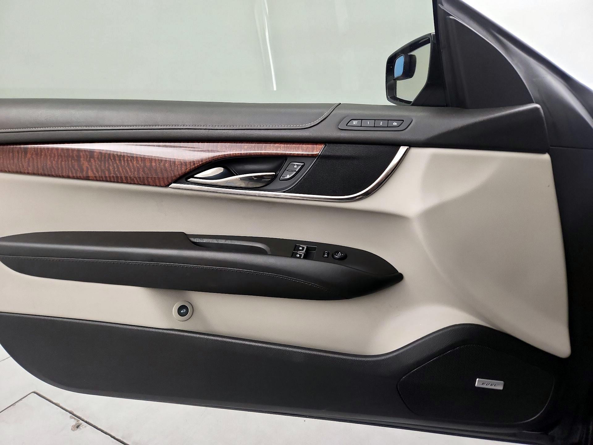 Thumbnail: 2015 Cadillac ATS - 12