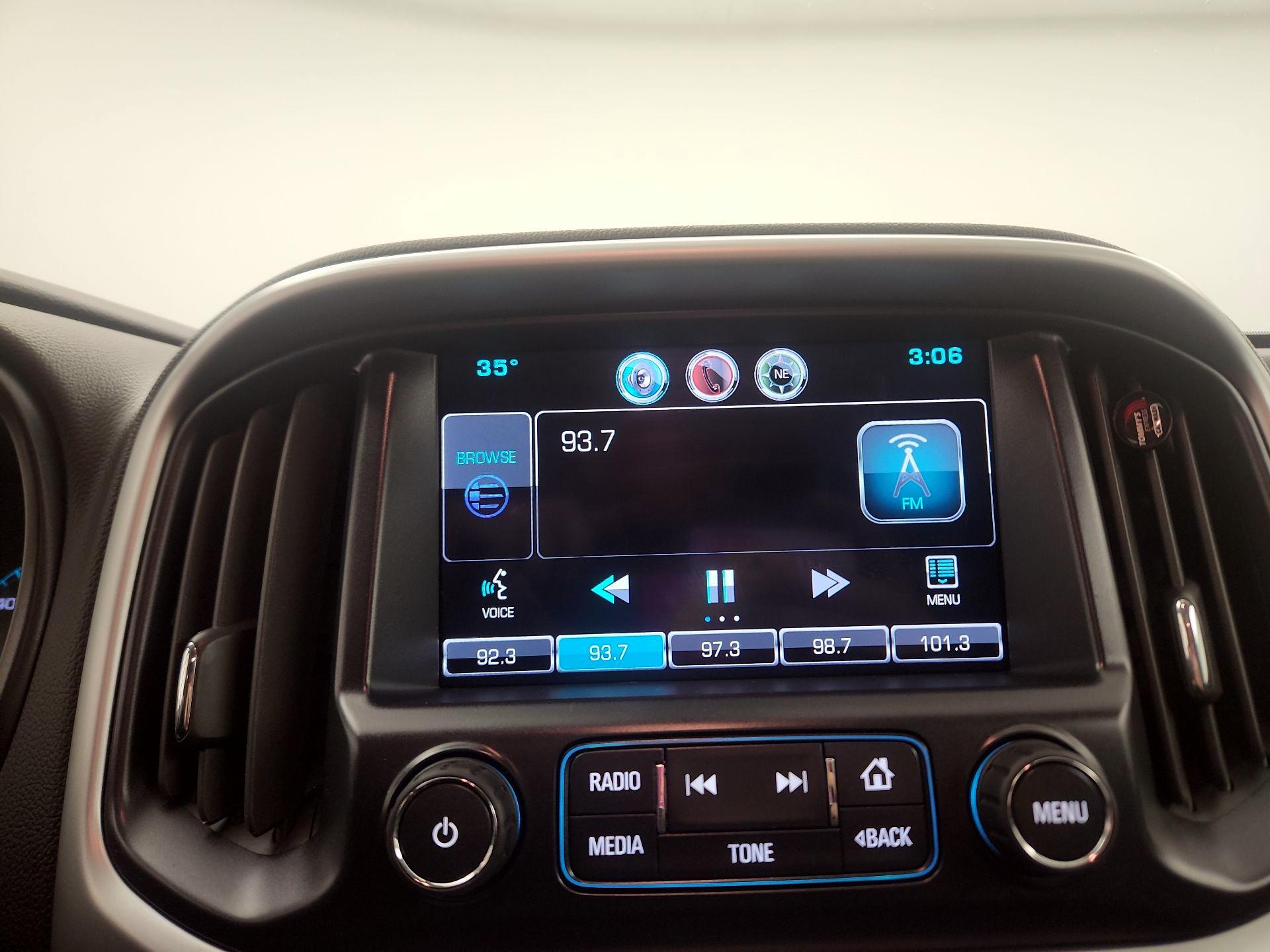 Thumbnail: 2015 Chevrolet Colorado - 13