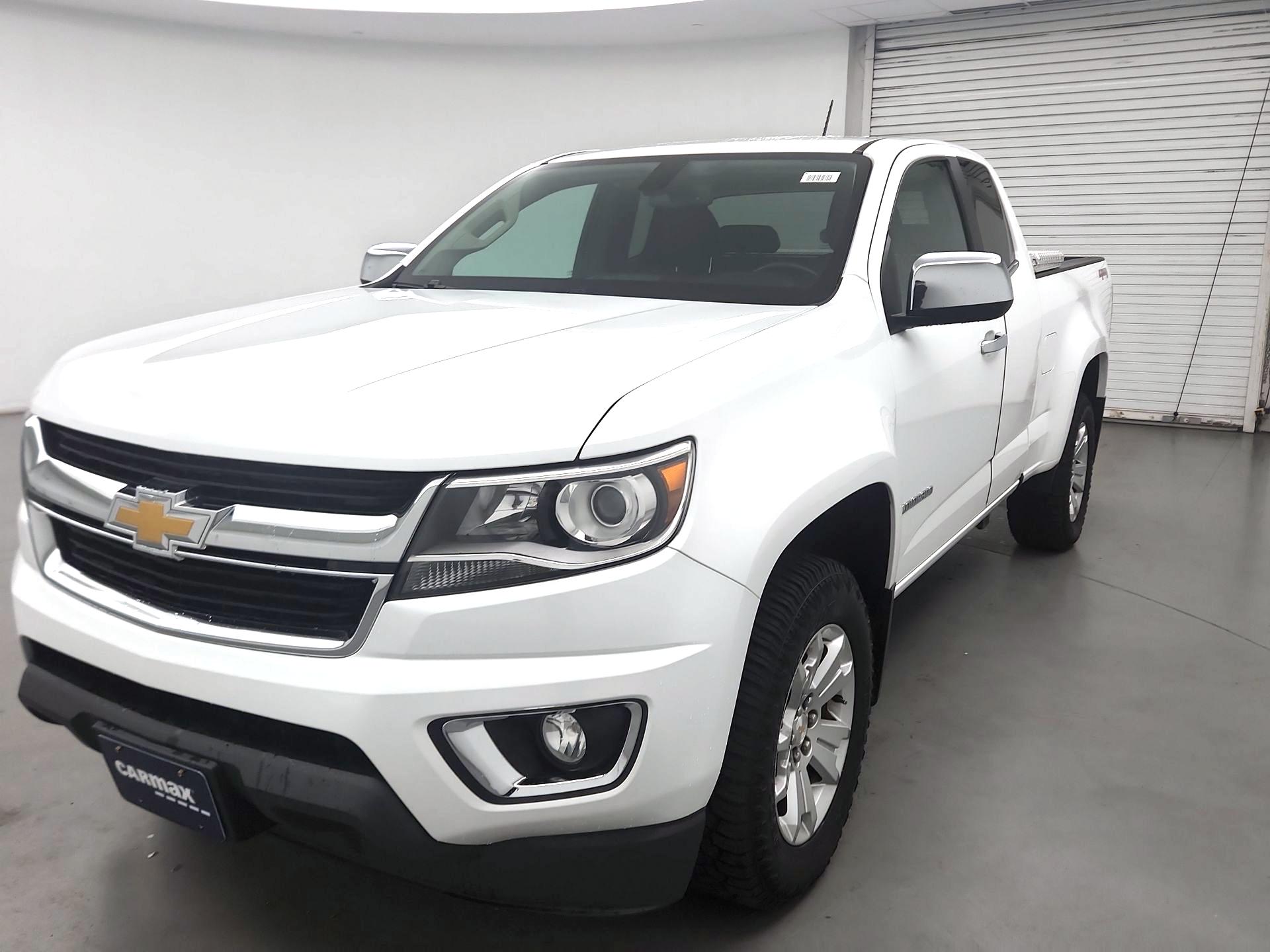 Thumbnail: 2015 Chevrolet Colorado - 3