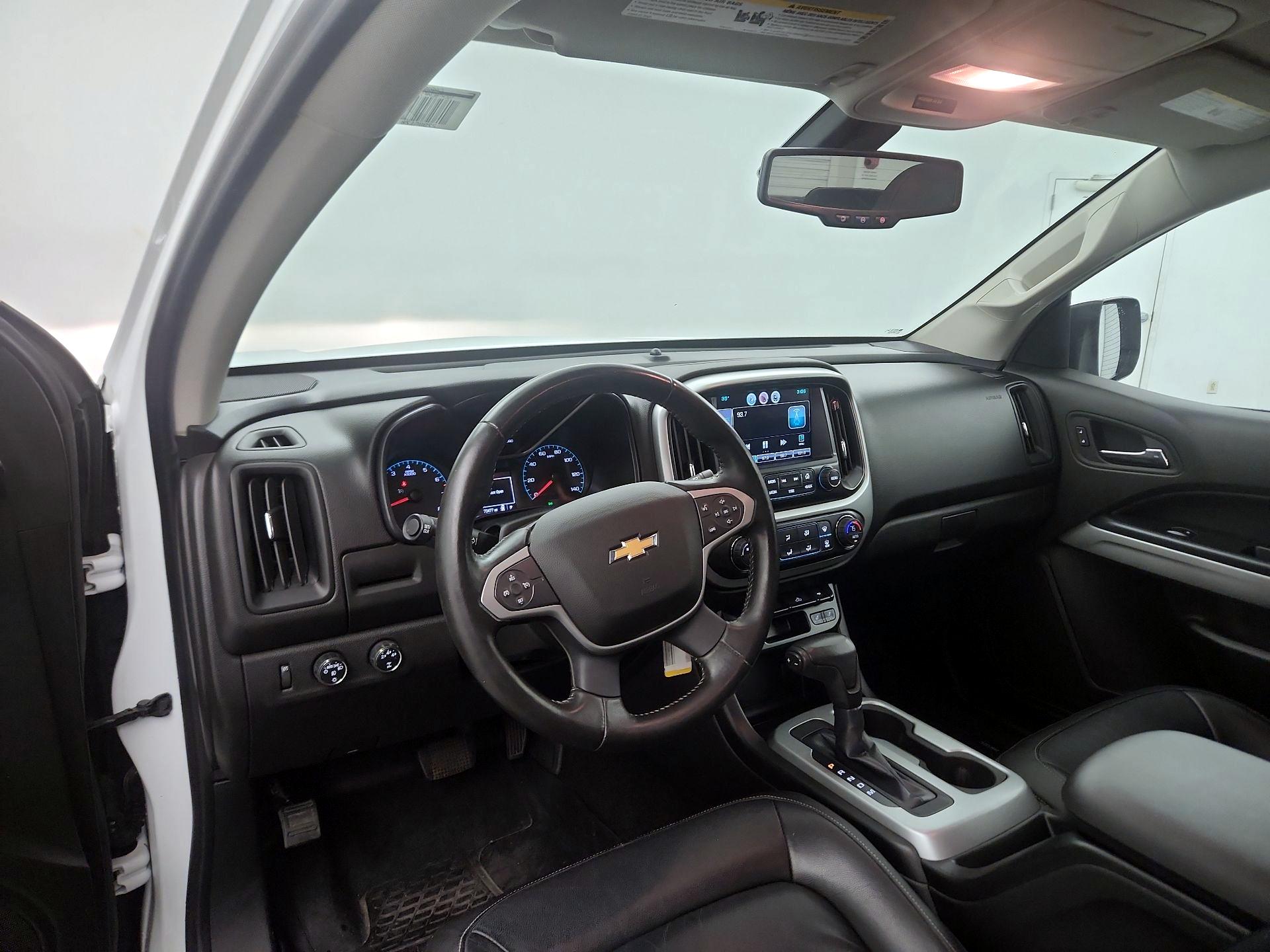 Thumbnail: 2015 Chevrolet Colorado - 8