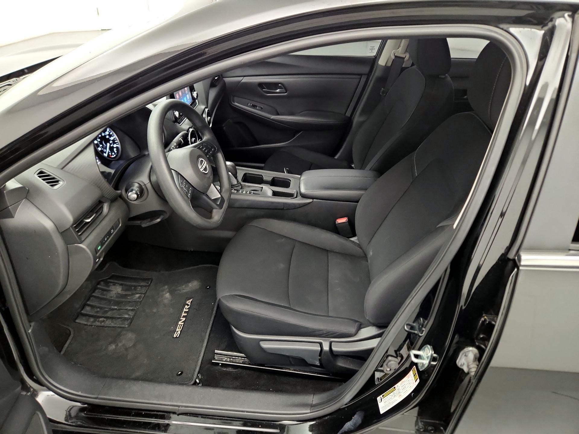 Thumbnail: 2024 Nissan Sentra - 9