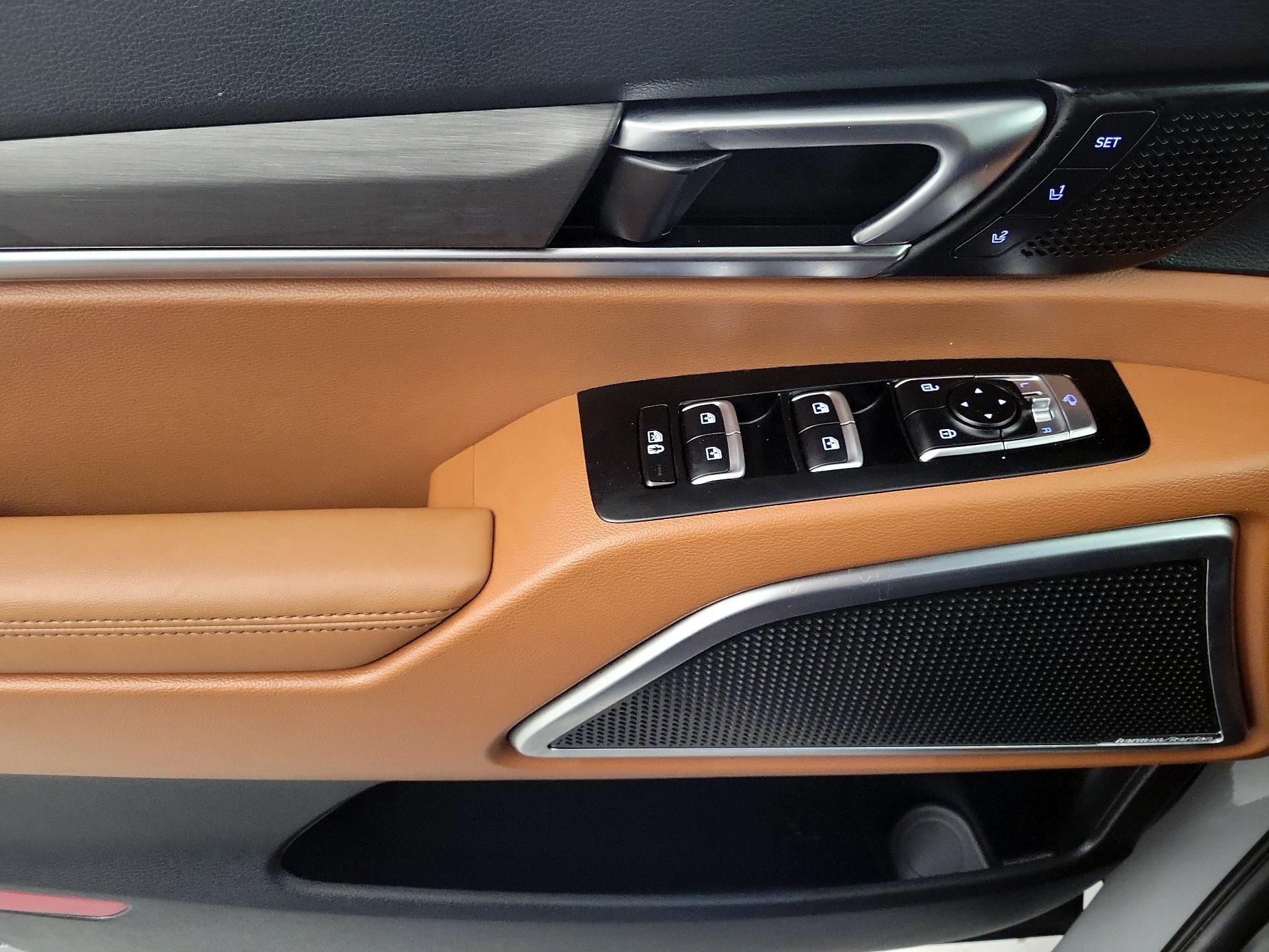 Thumbnail: 2024 Kia Telluride - 10