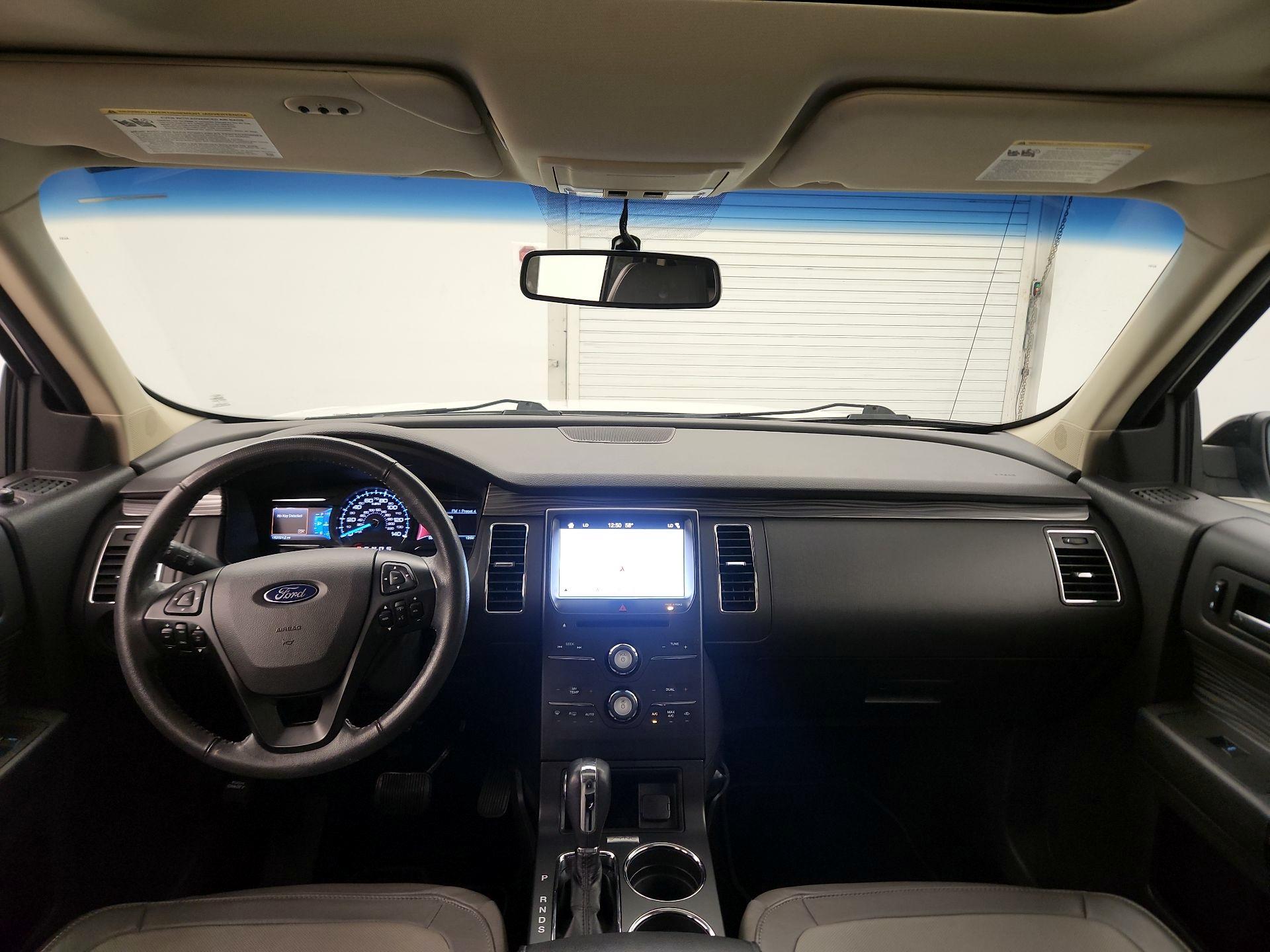 Thumbnail: 2019 Ford Flex - 8