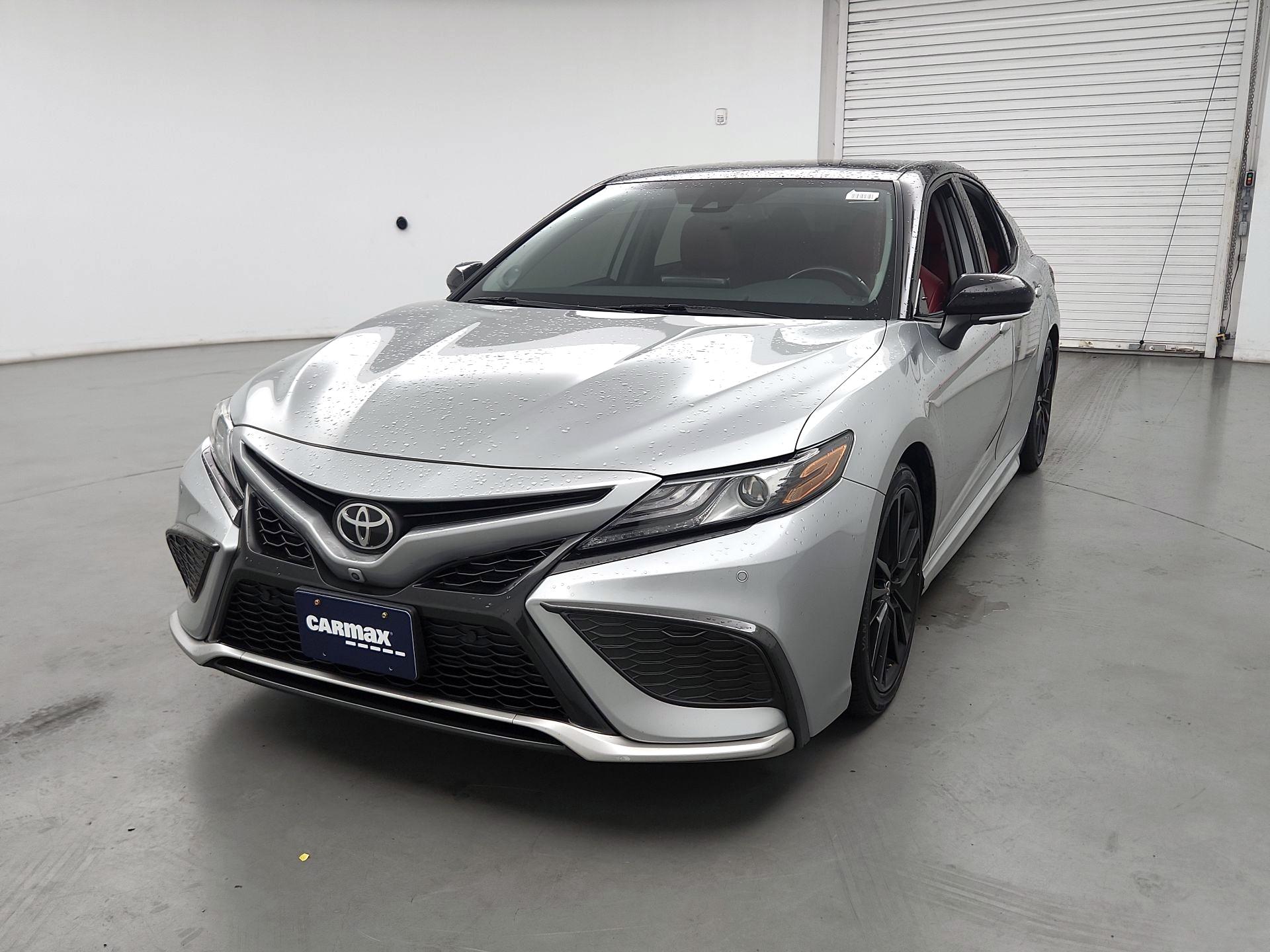 Thumbnail: 2021 Toyota Camry - 3