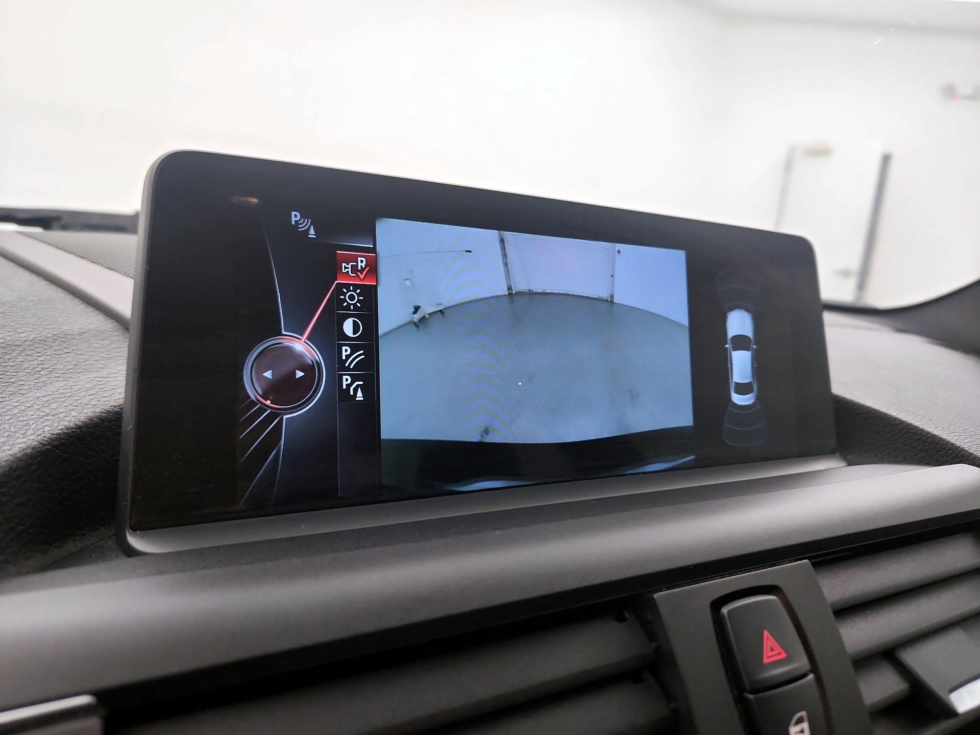 Thumbnail: 2016 BMW 2 Series - 13