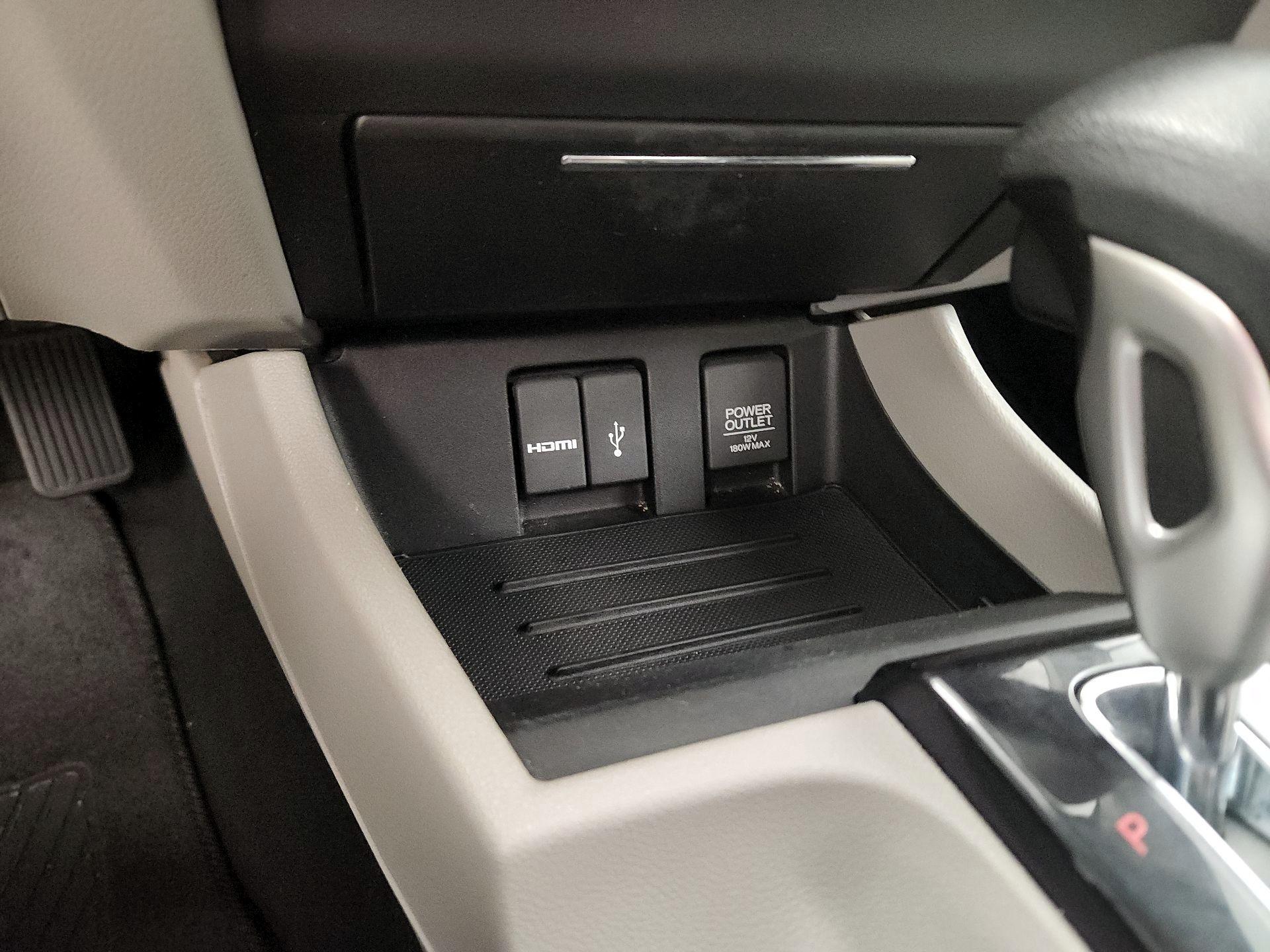 Thumbnail: 2015 Honda Civic - 16