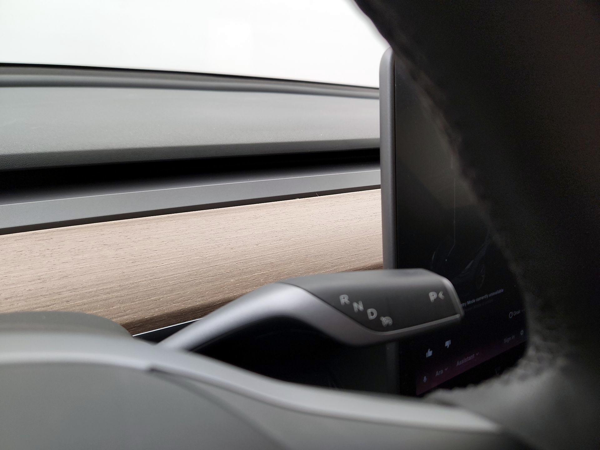 Thumbnail: 2022 Tesla Model 3 - 15