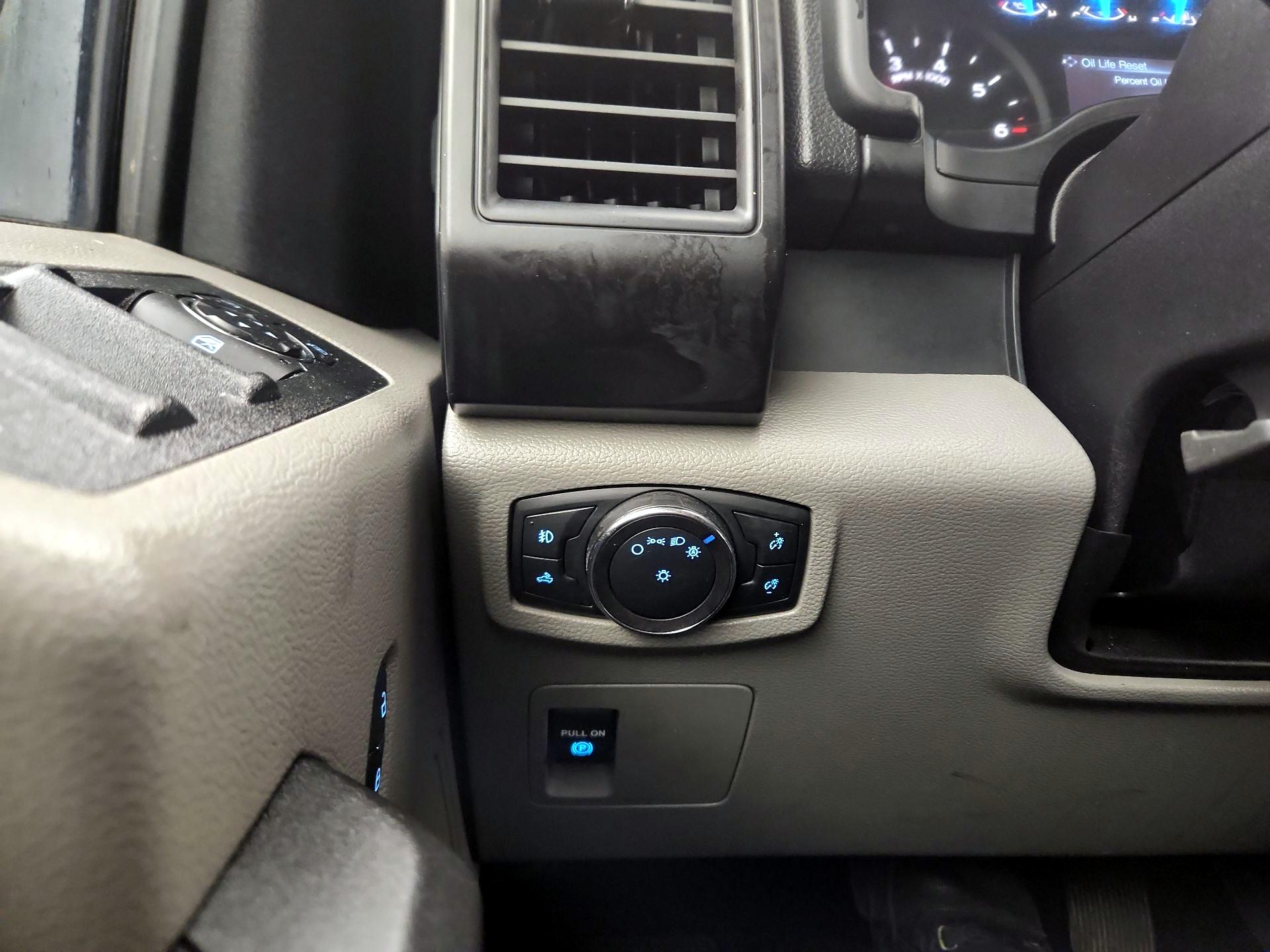 Thumbnail: 2019 Ford F-150 - 13