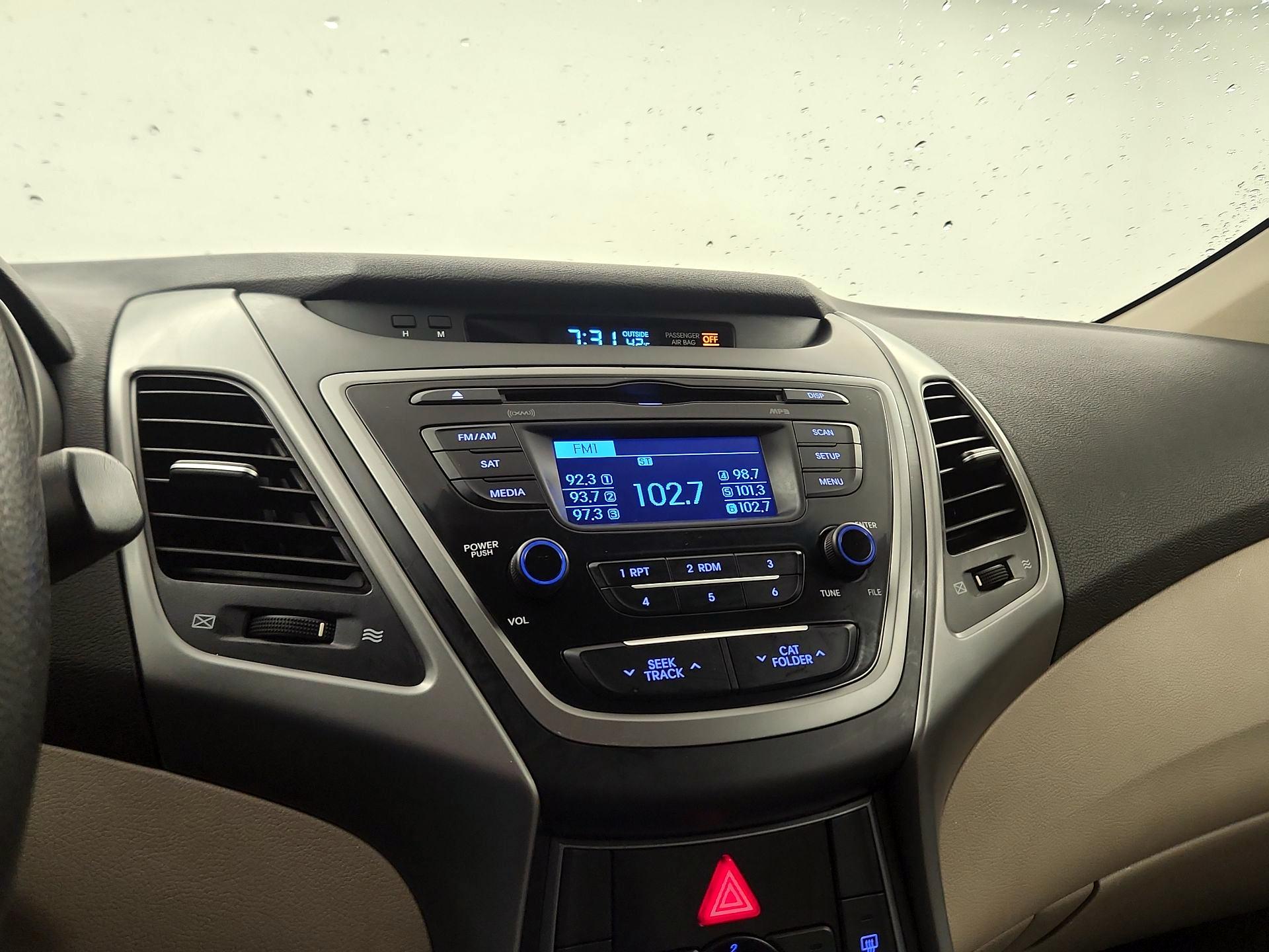 Thumbnail: 2014 Hyundai Elantra - 12