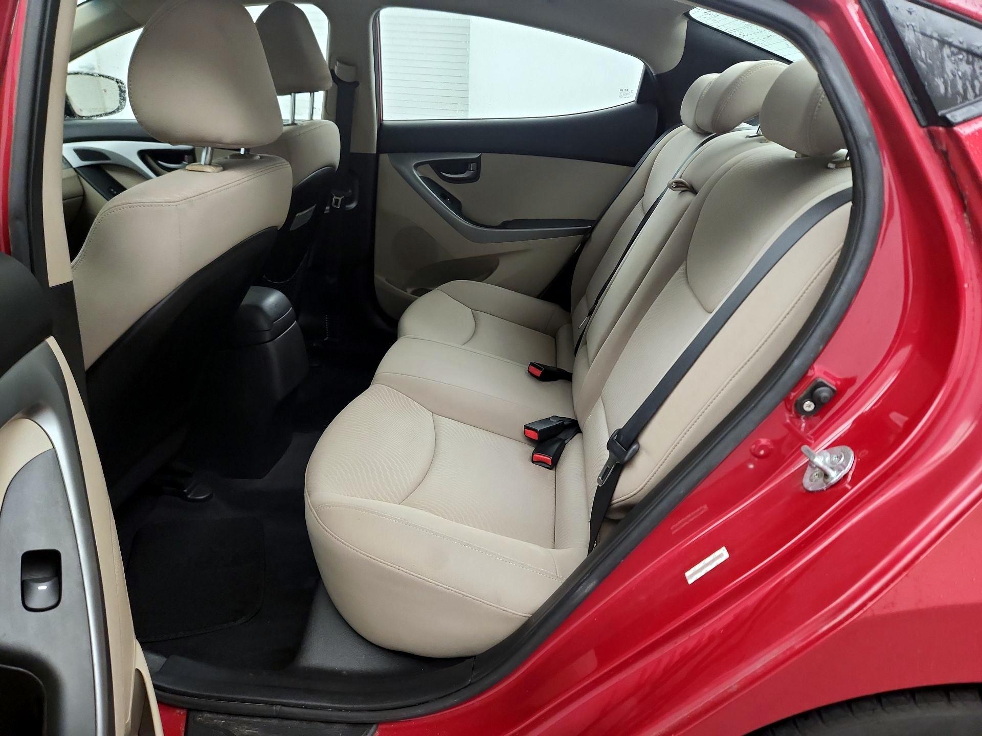 Thumbnail: 2014 Hyundai Elantra - 16